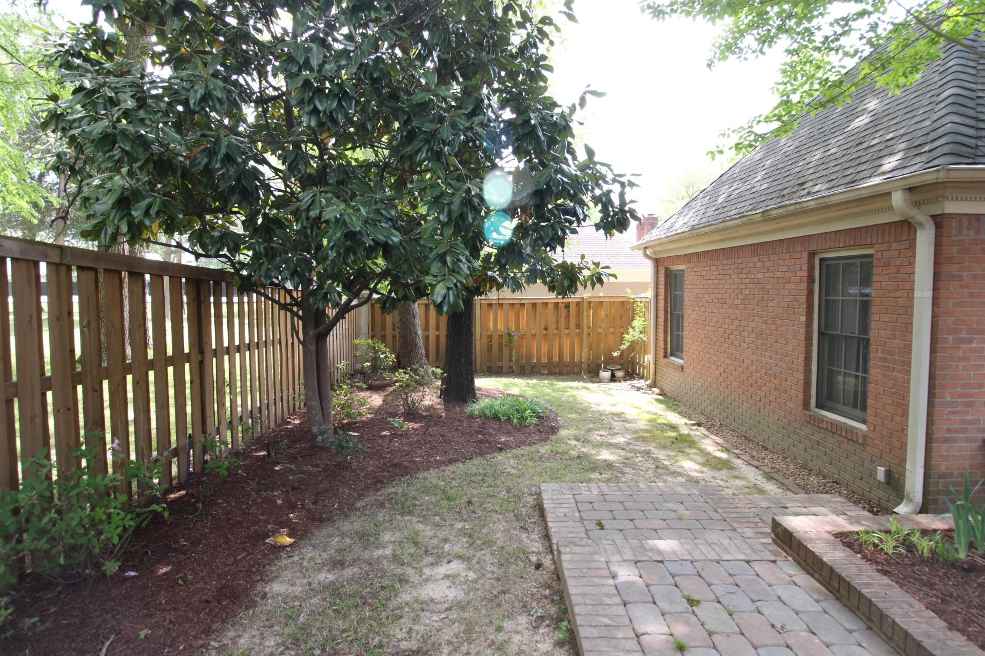 3284 Gallery Dr Property Photo 24