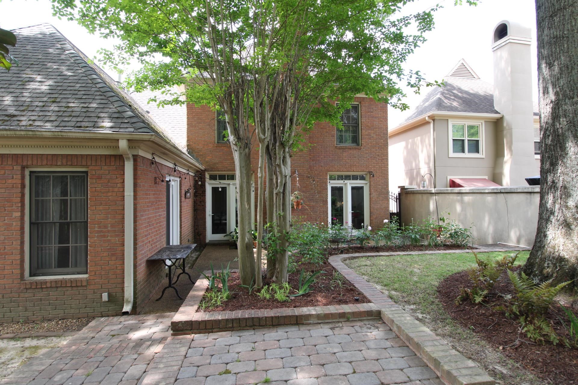 3284 Gallery Dr Property Photo 25