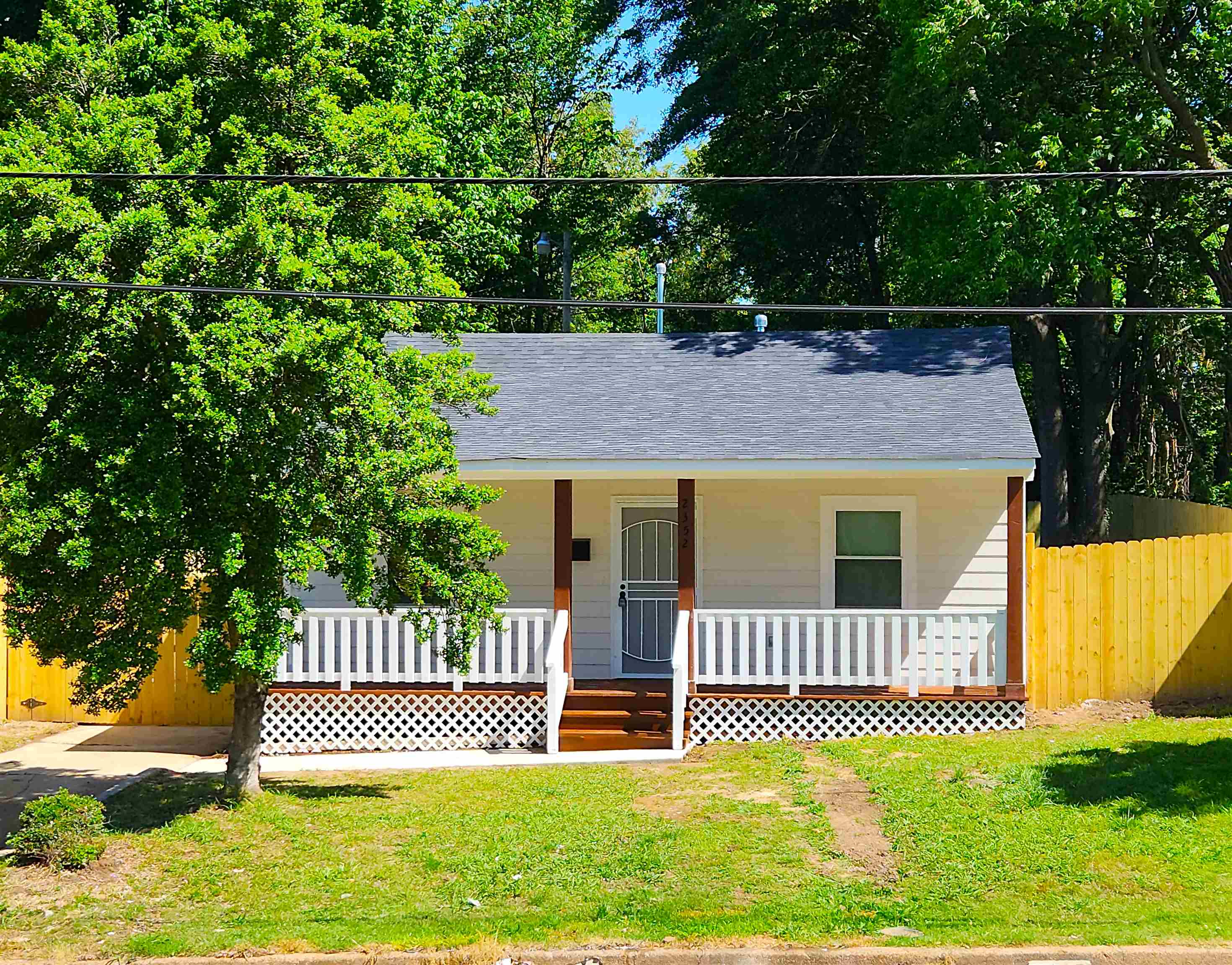 2352 Cable Ave Property Photo 17