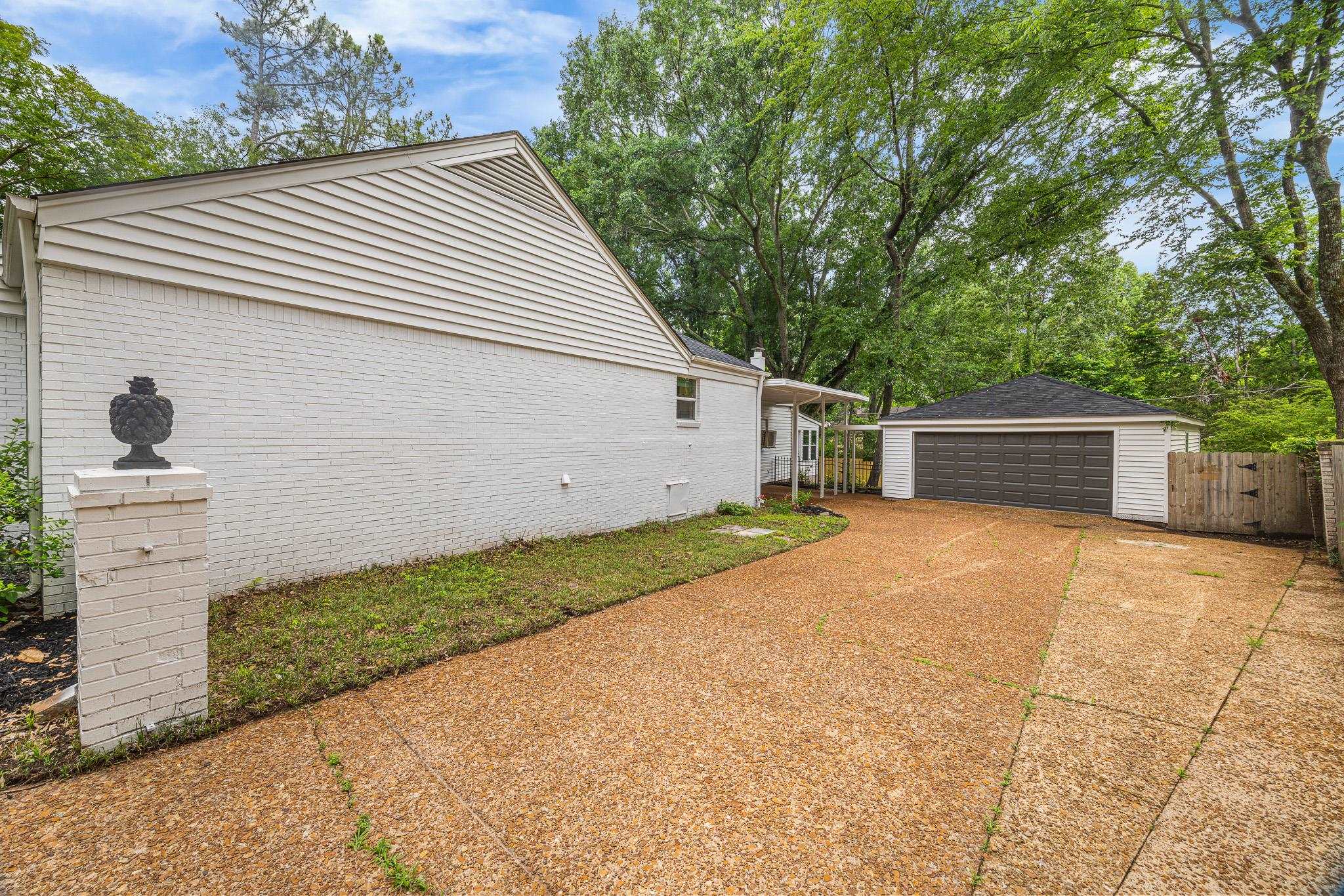 1793 Hayden Rd Property Photo 4