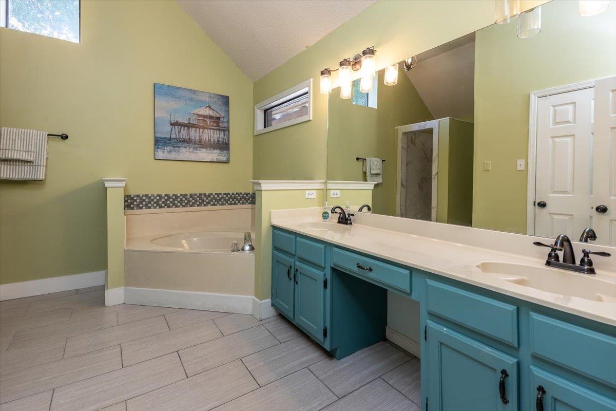 3115 Via Lopez Dr Property Photo 6