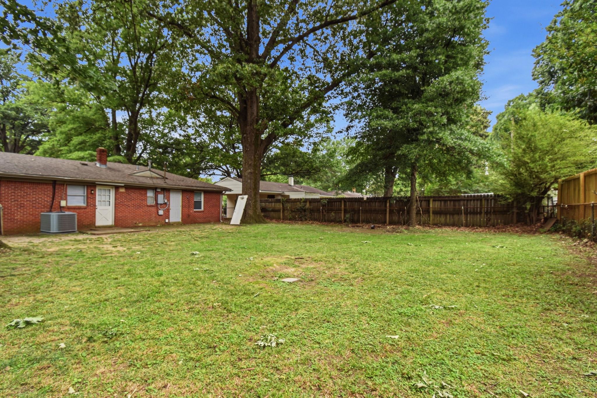 4960 Verne Rd Property Photo 3