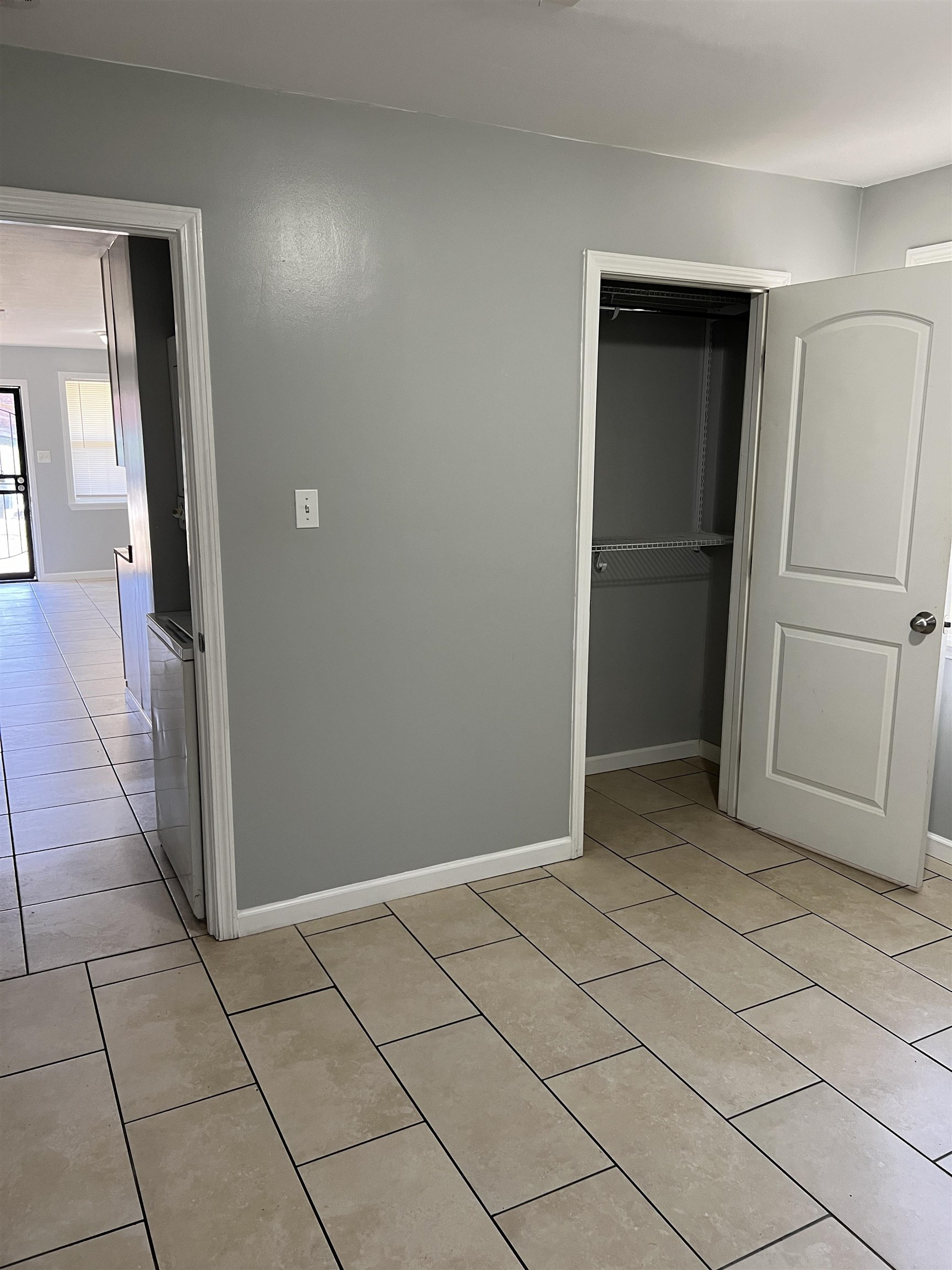 464 Lipford St Property Photo 7
