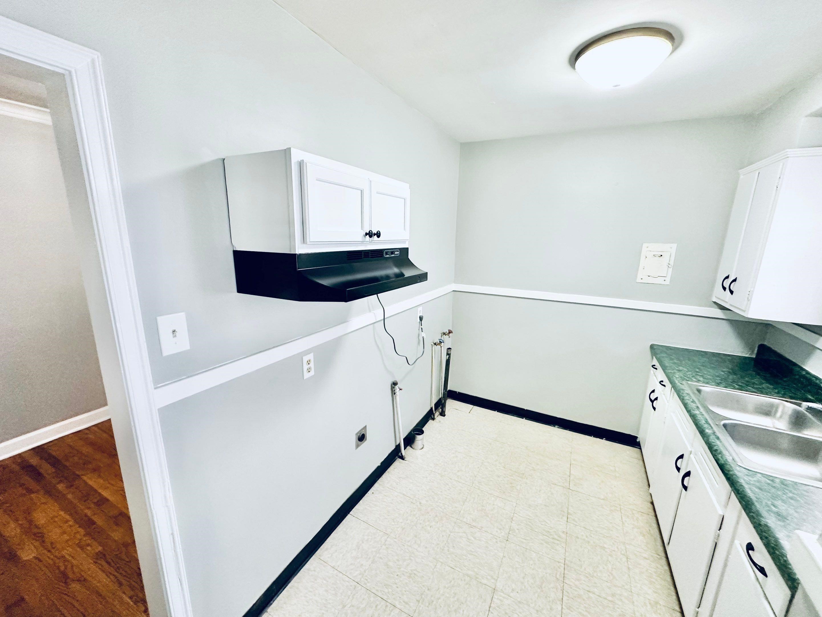 3324 Rosamond Ave Property Photo 3