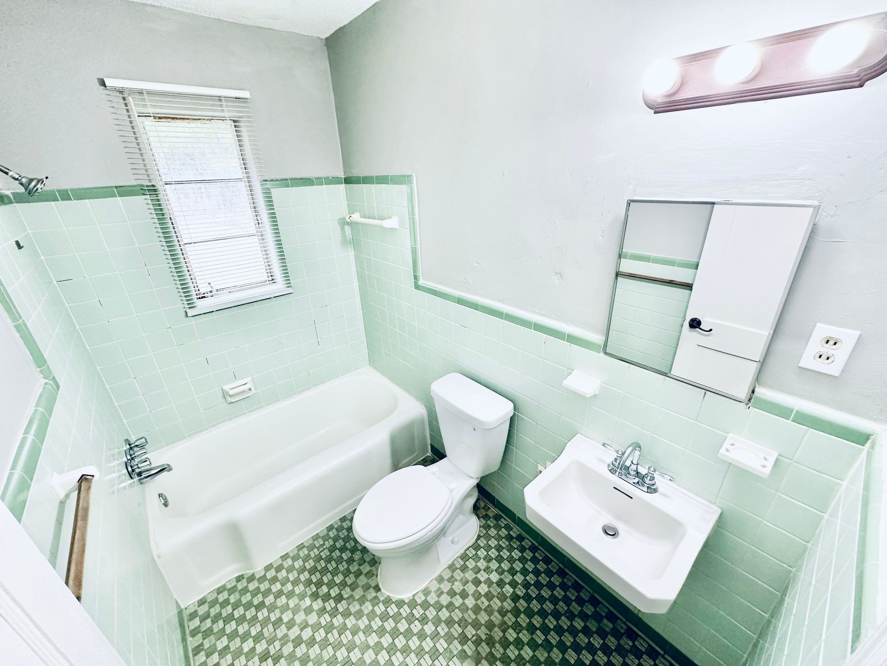 3324 Rosamond Ave Property Photo 4