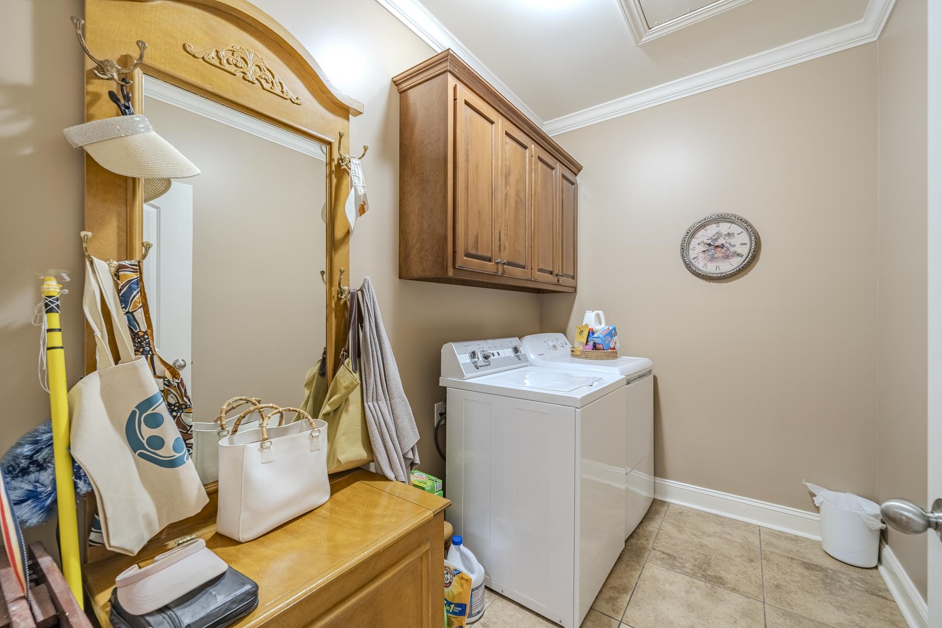 670 Bowen Dr Property Photo 17
