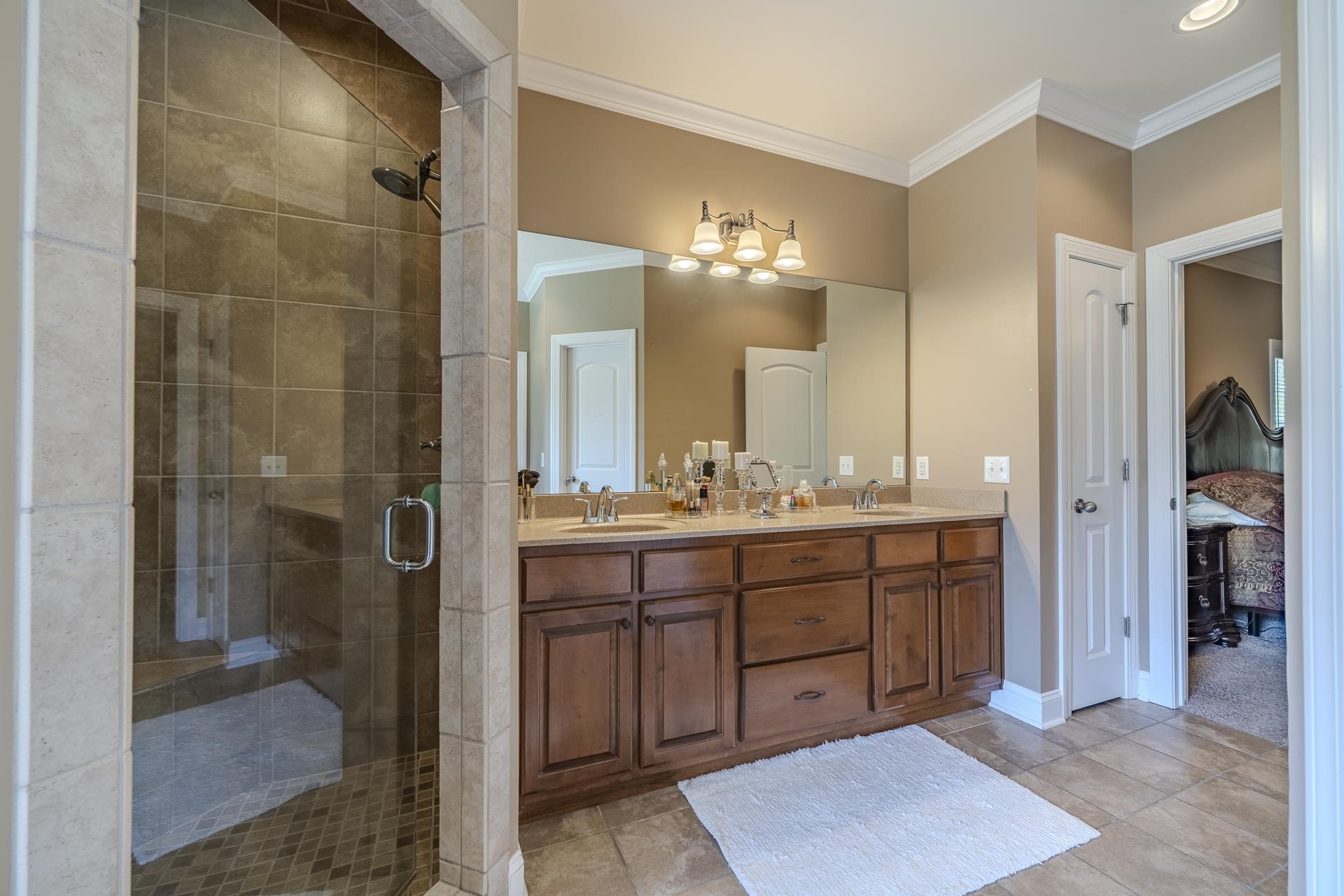 670 Bowen Dr Property Photo 23