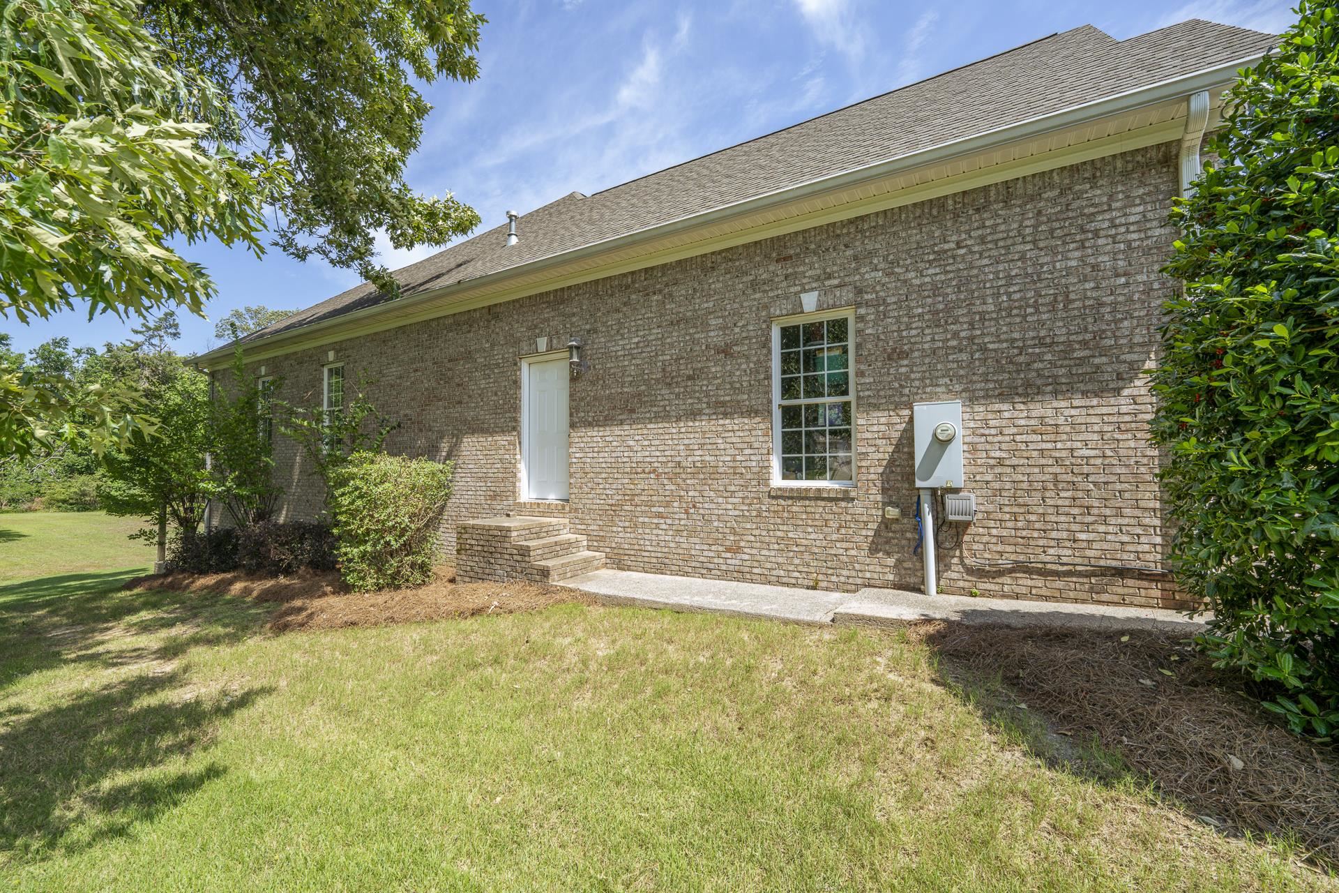 670 Bowen Dr Property Photo 35