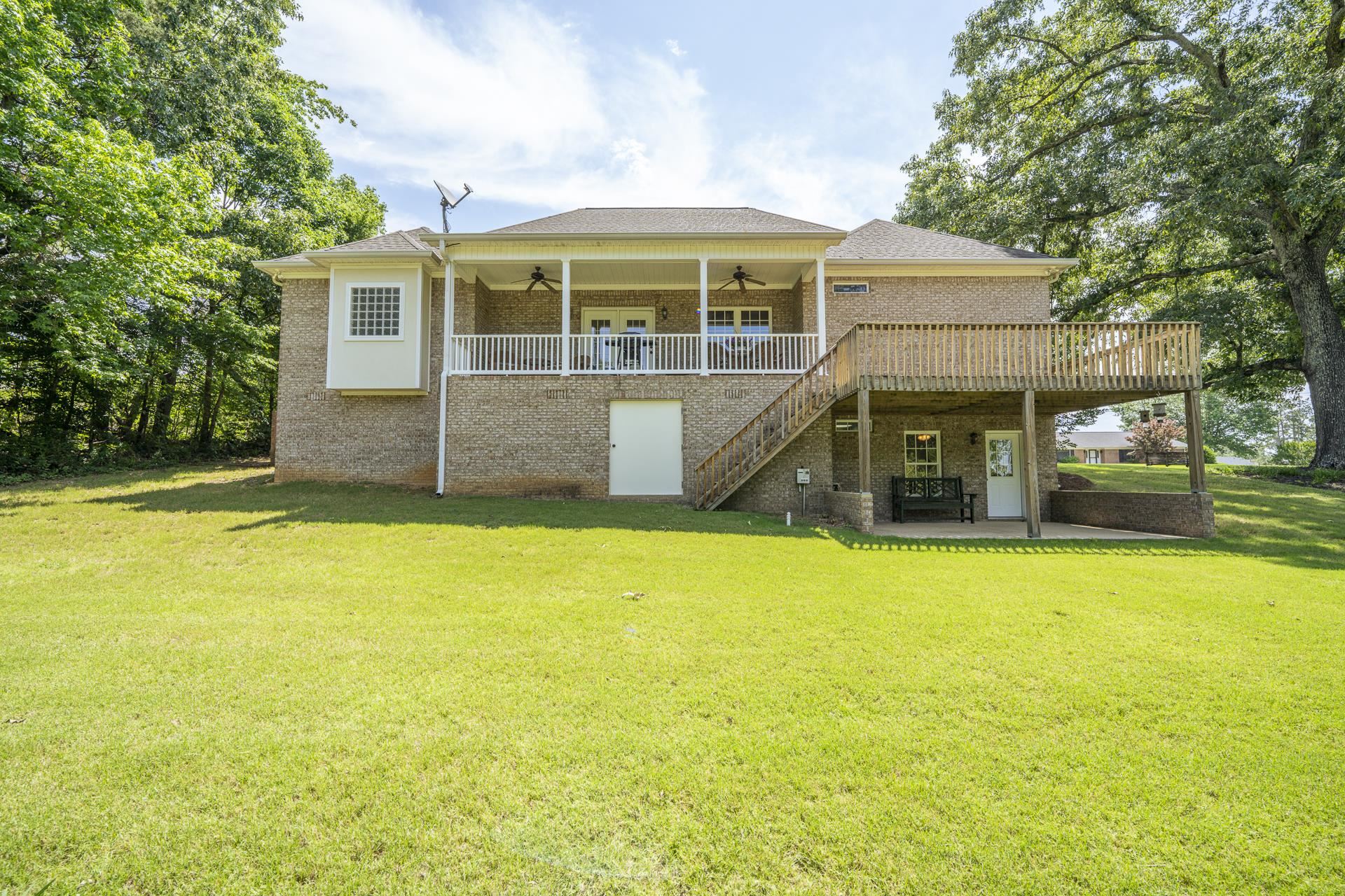 670 Bowen Dr Property Photo 36