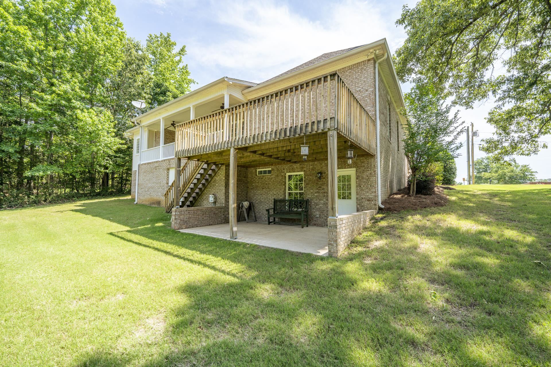670 Bowen Dr Property Photo 37