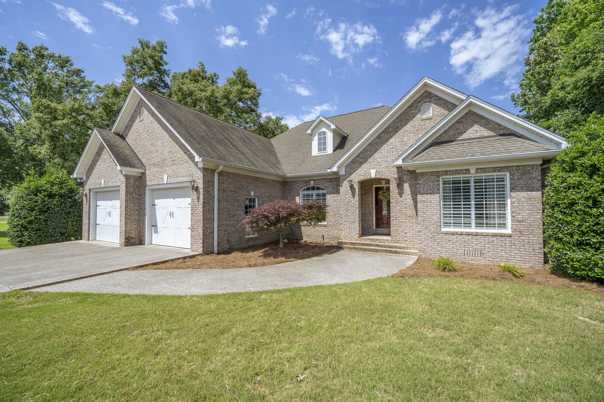 670 Bowen Dr Property Photo 38
