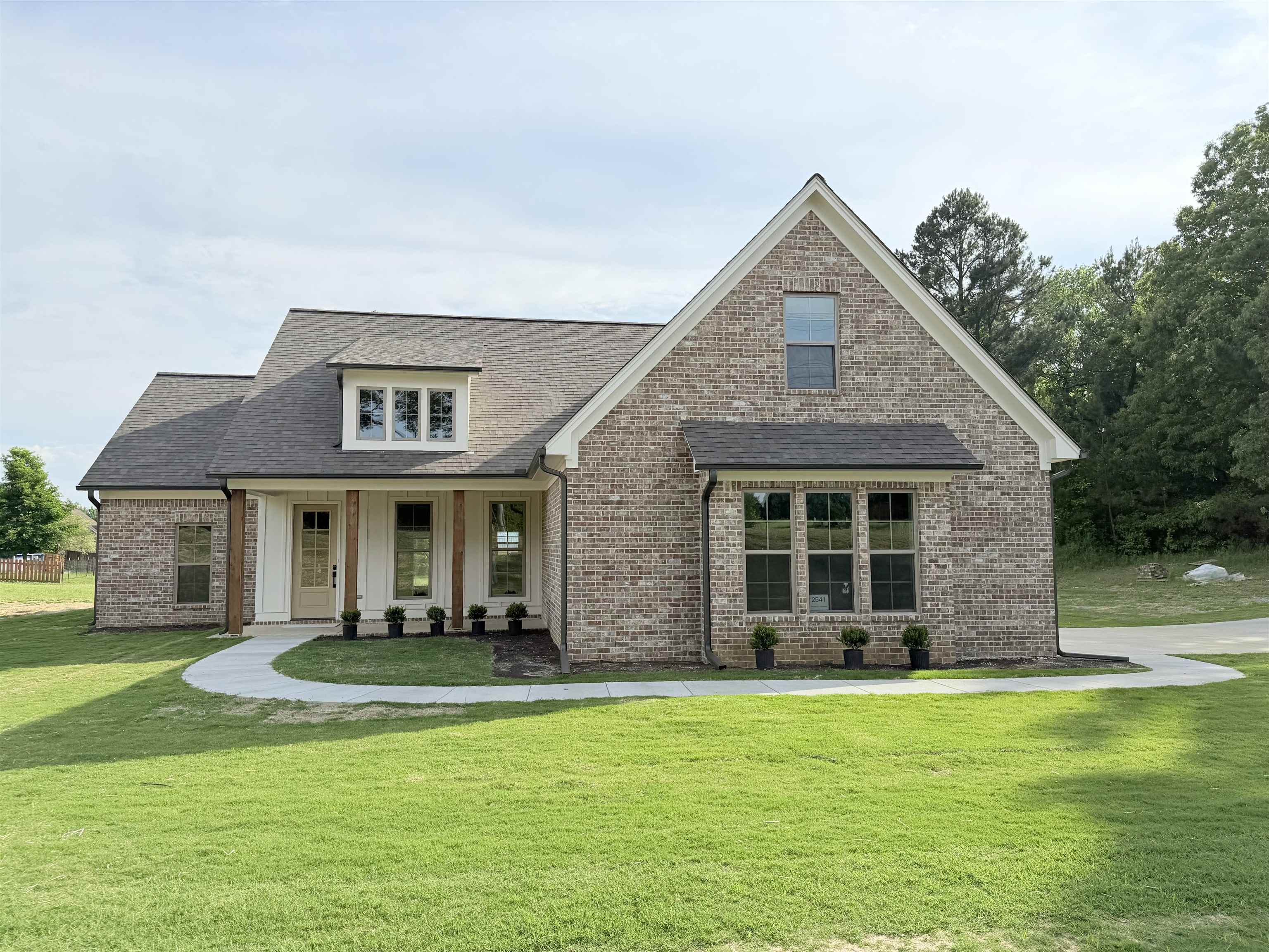 2541 Munford Giltedge Rd Property Photo 1