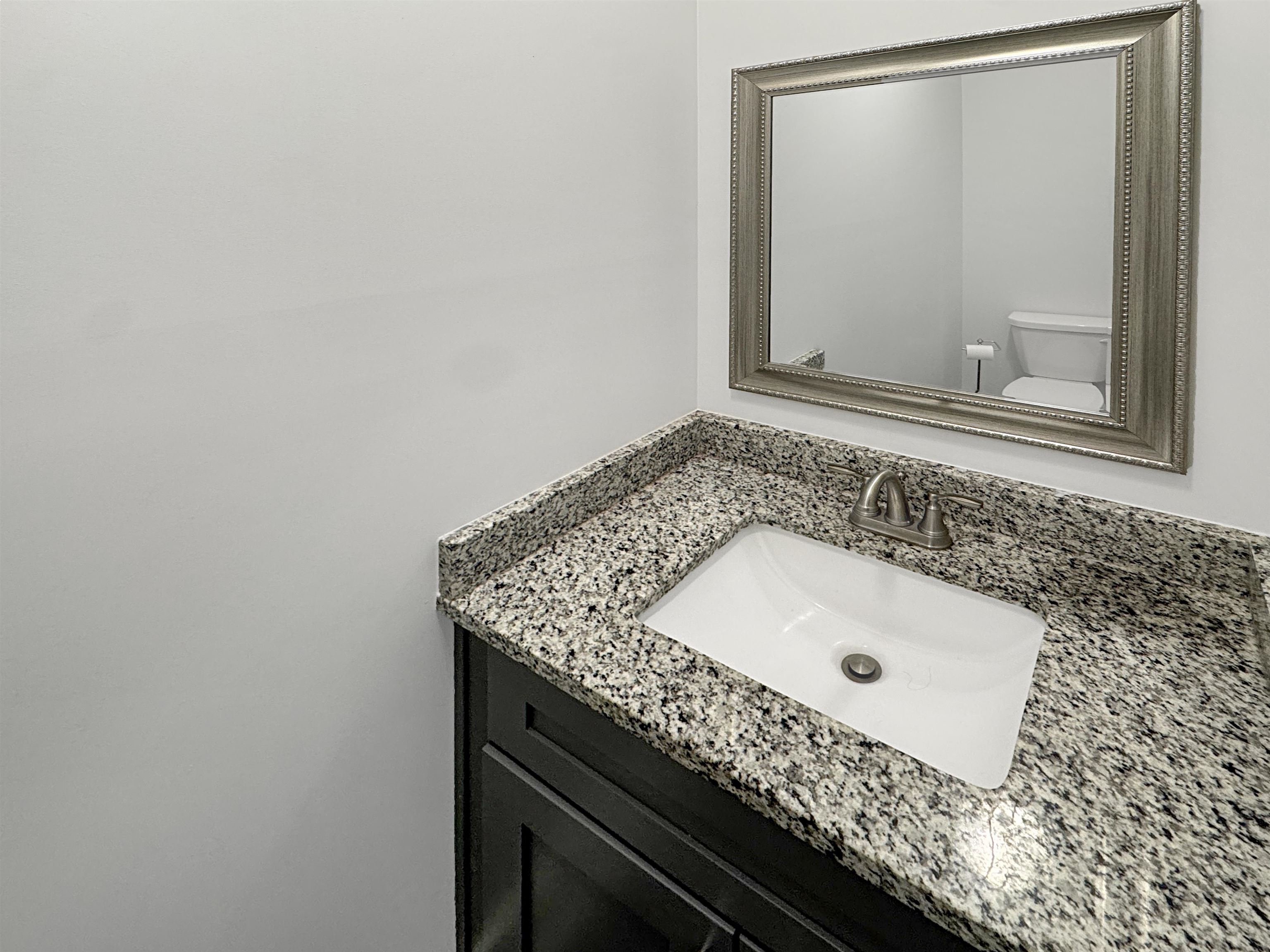 1805 Glenview Ave Property Photo 15