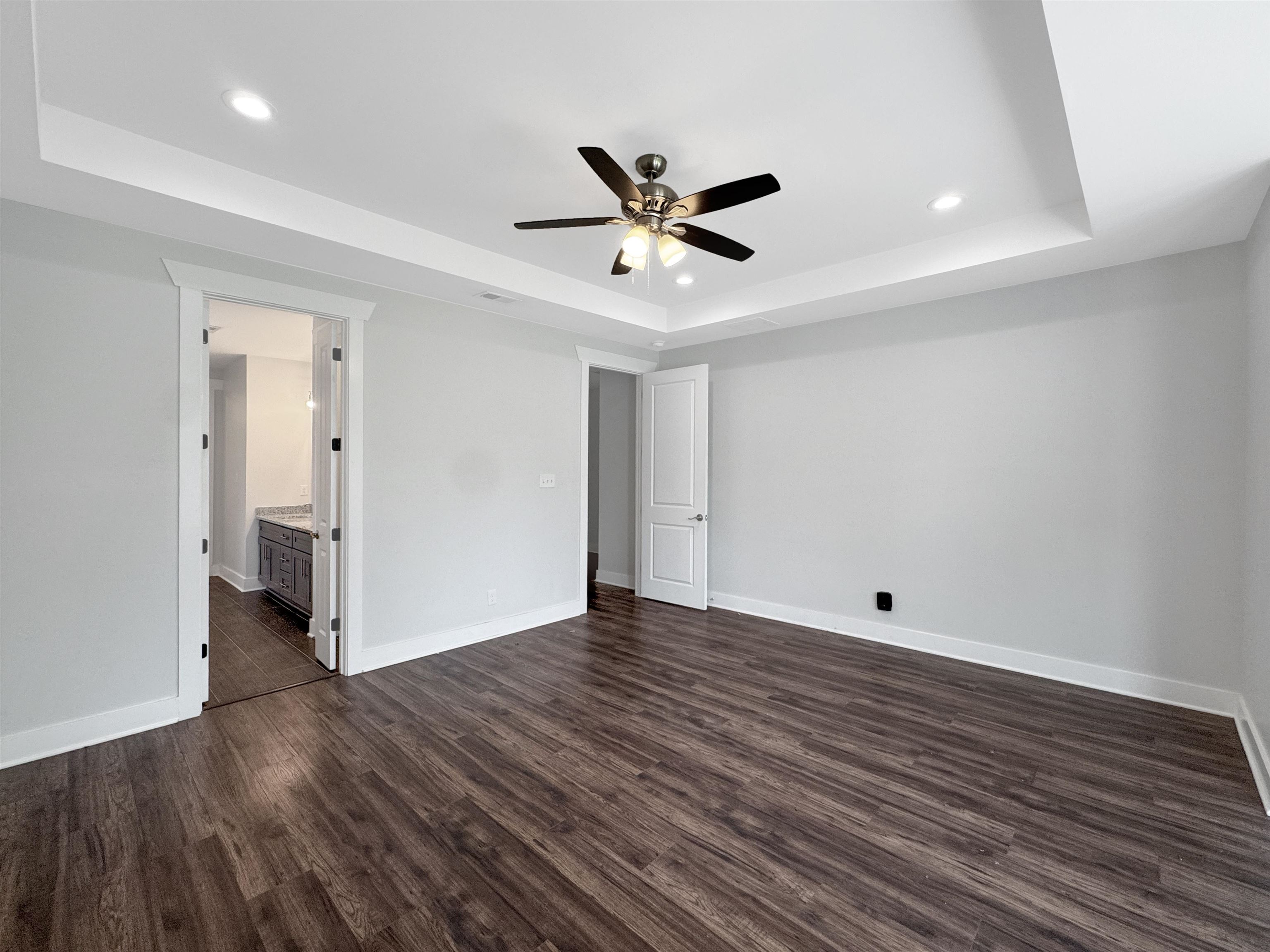 1805 Glenview Ave Property Photo 21