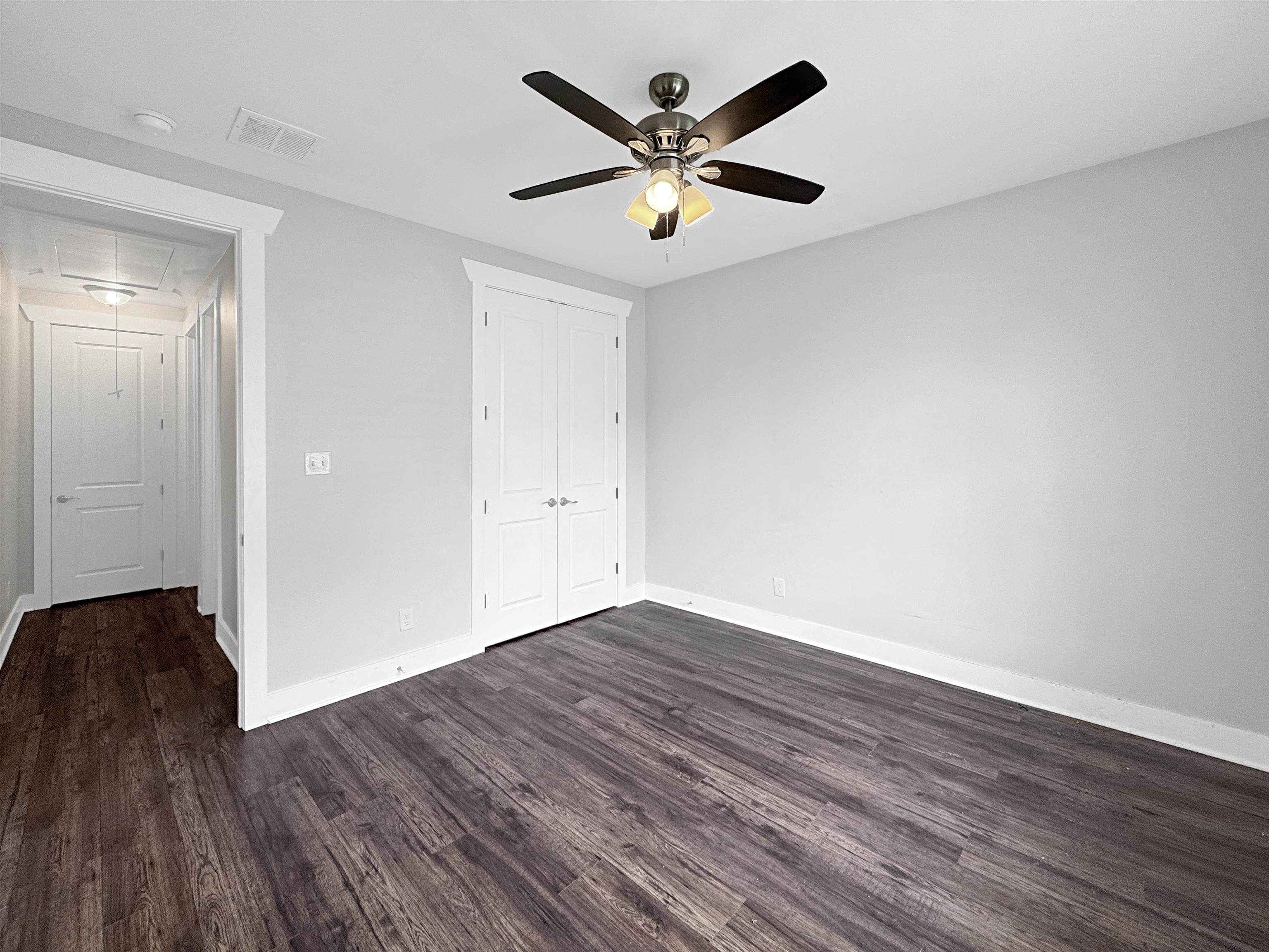 1805 Glenview Ave Property Photo 31