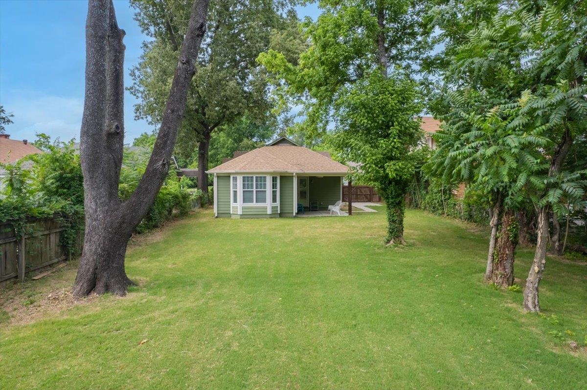 1805 Glenview Ave Property Photo 34