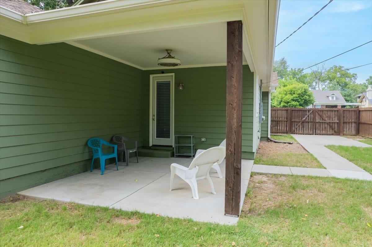 1805 Glenview Ave Property Photo 36