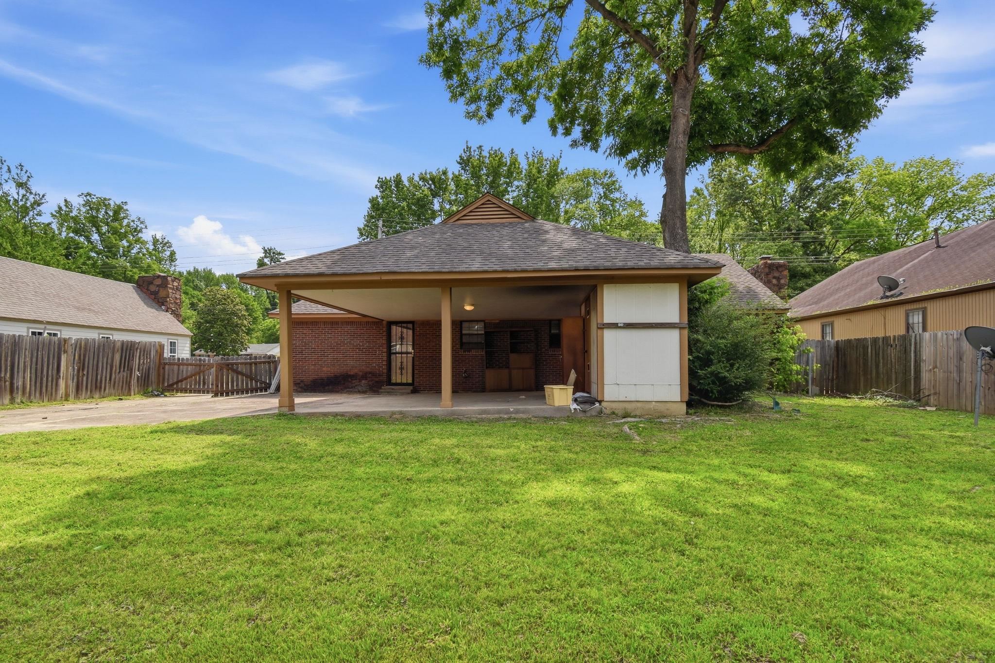 3597 Old Brownsville Rd Property Photo 12