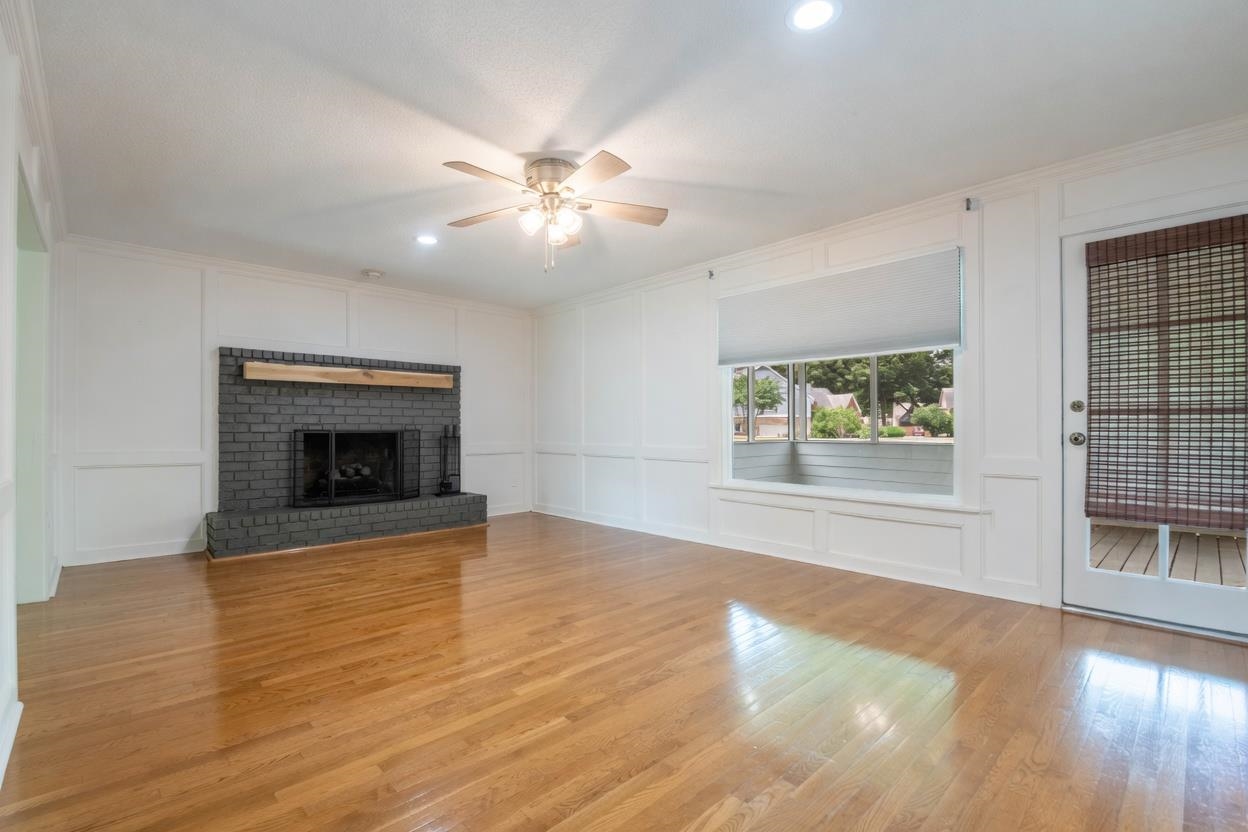 2063 Dalkeith Dr Property Photo 3