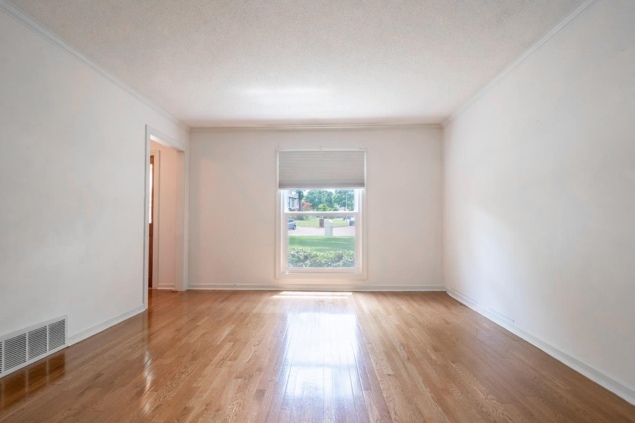 2063 Dalkeith Dr Property Photo 16