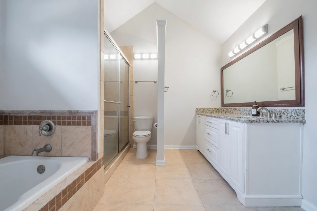 2063 Dalkeith Dr Property Photo 28
