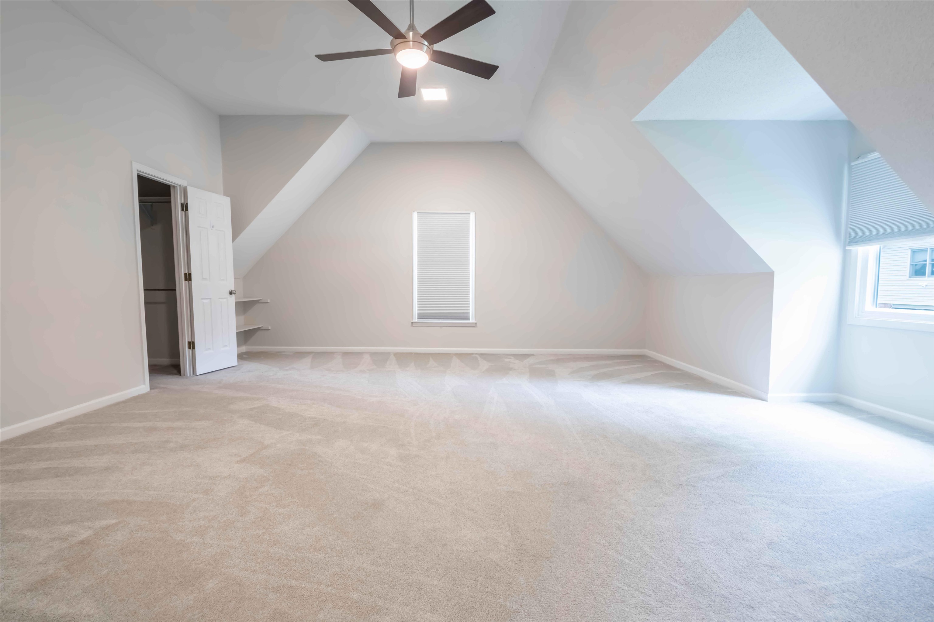 2063 Dalkeith Dr Property Photo 32