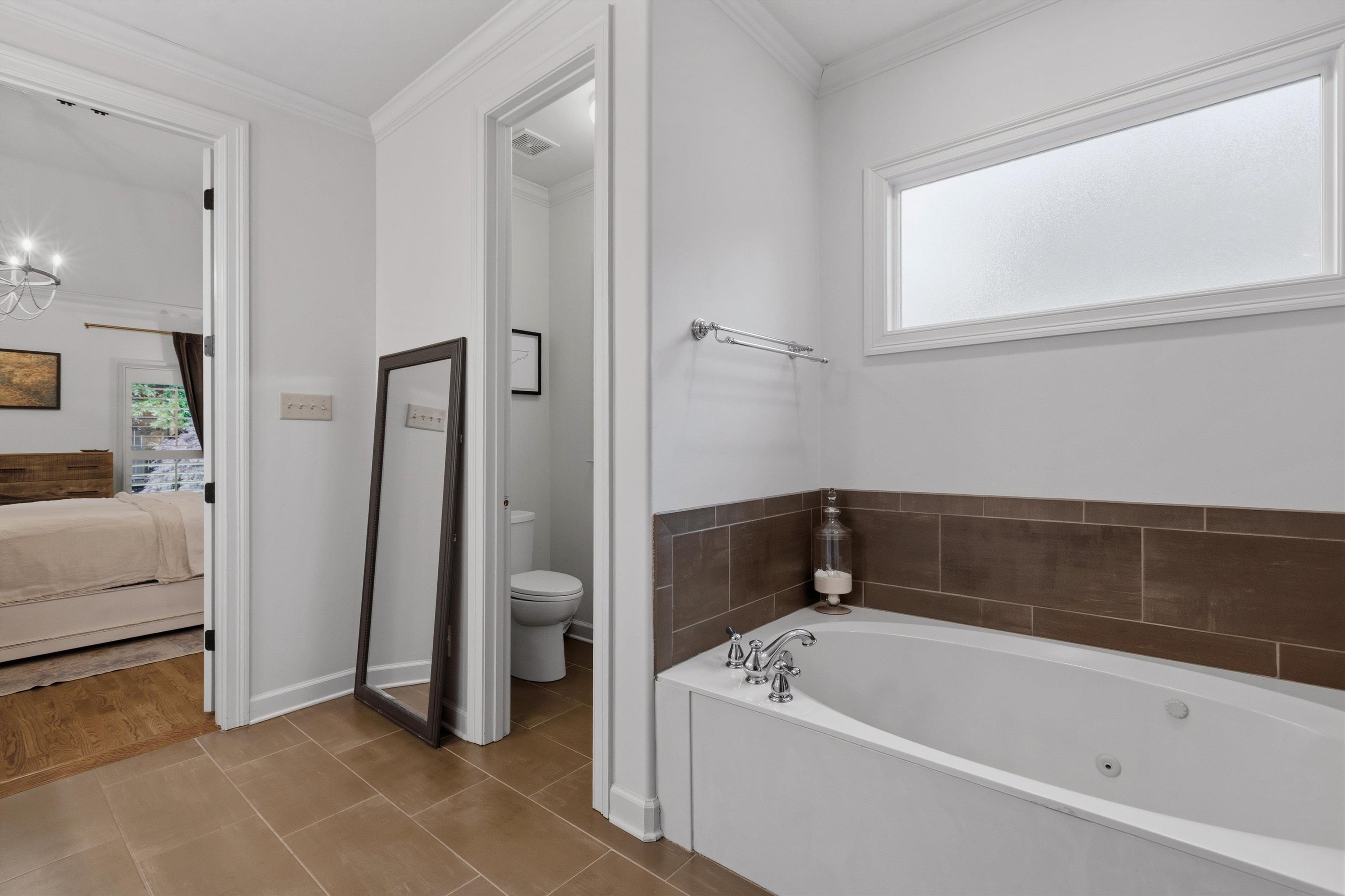 1644 Brackenshire Ln Property Photo 23