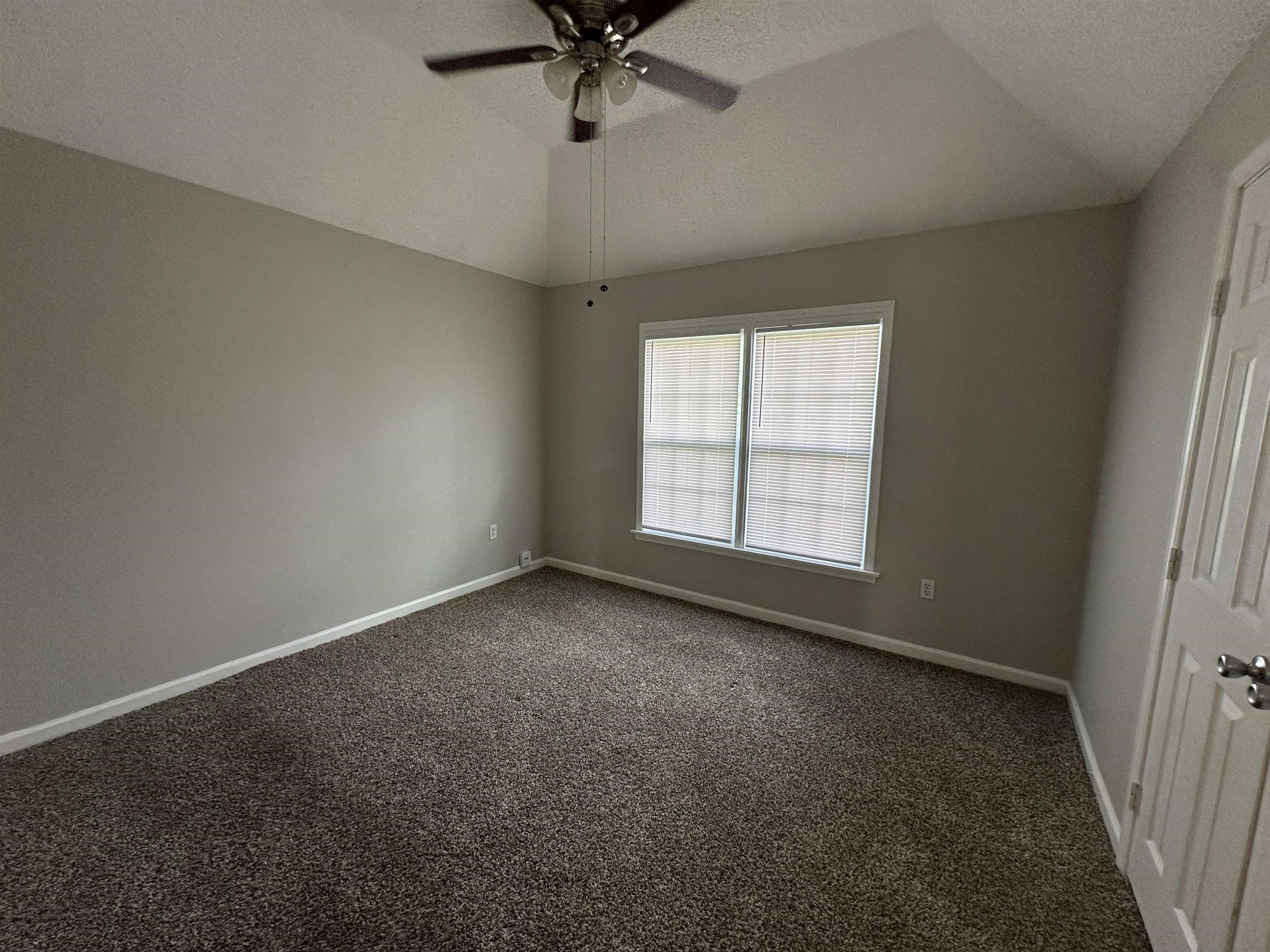 5583 Liberty Ridge Cv Property Photo 15