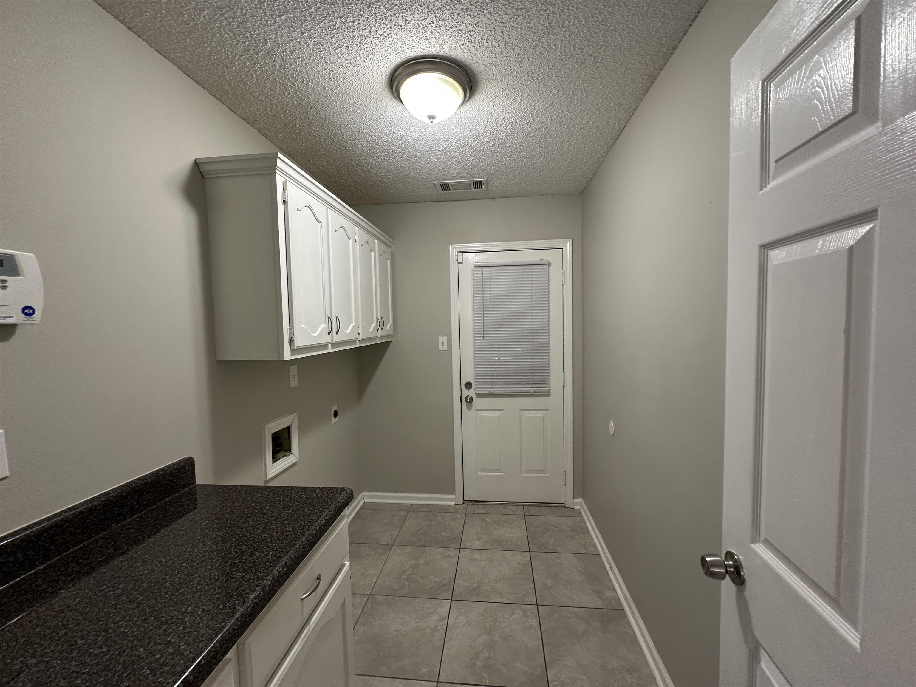 5583 Liberty Ridge Cv Property Photo 19