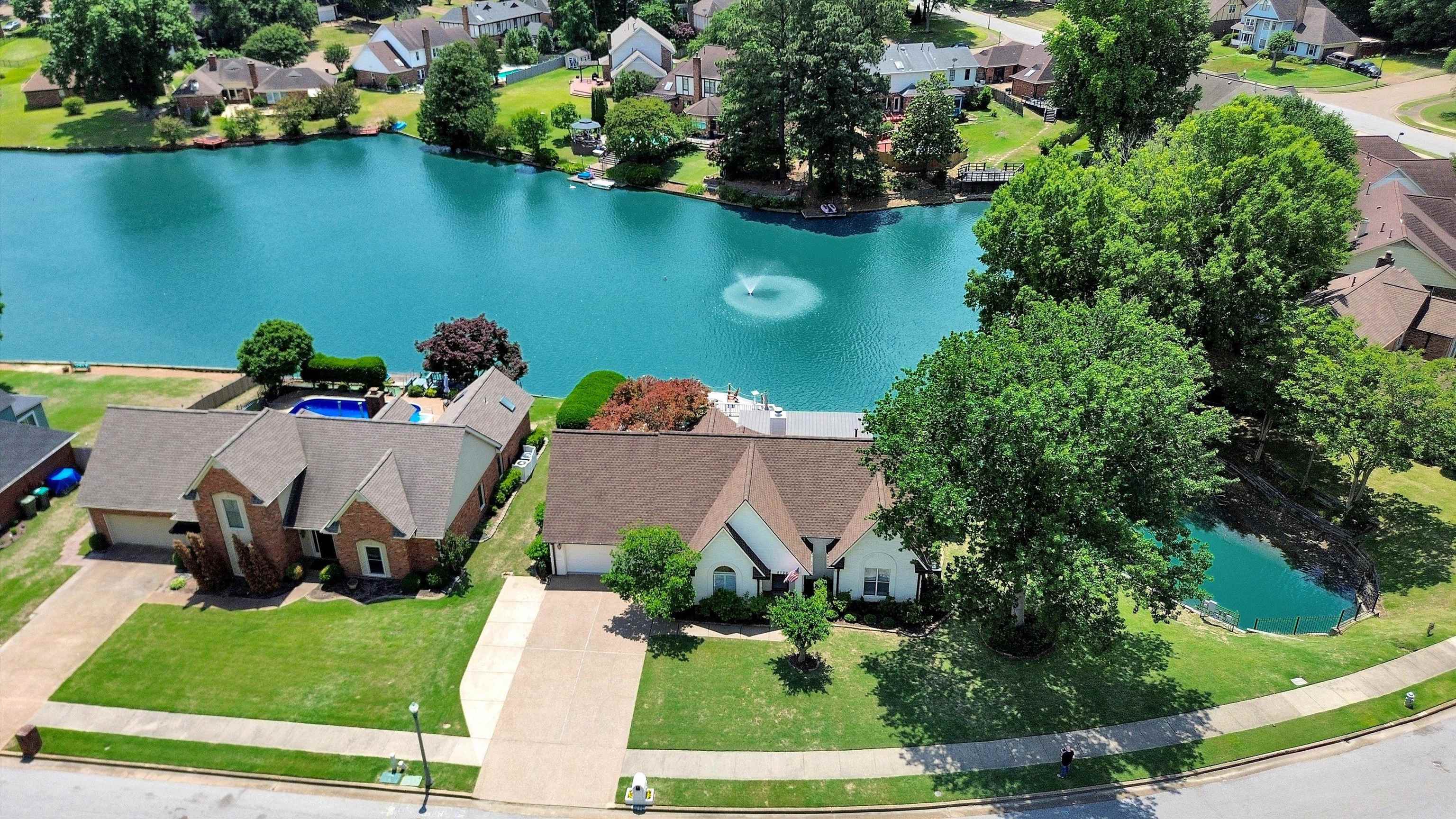 8729 E Carrollwood Ln Property Photo 1