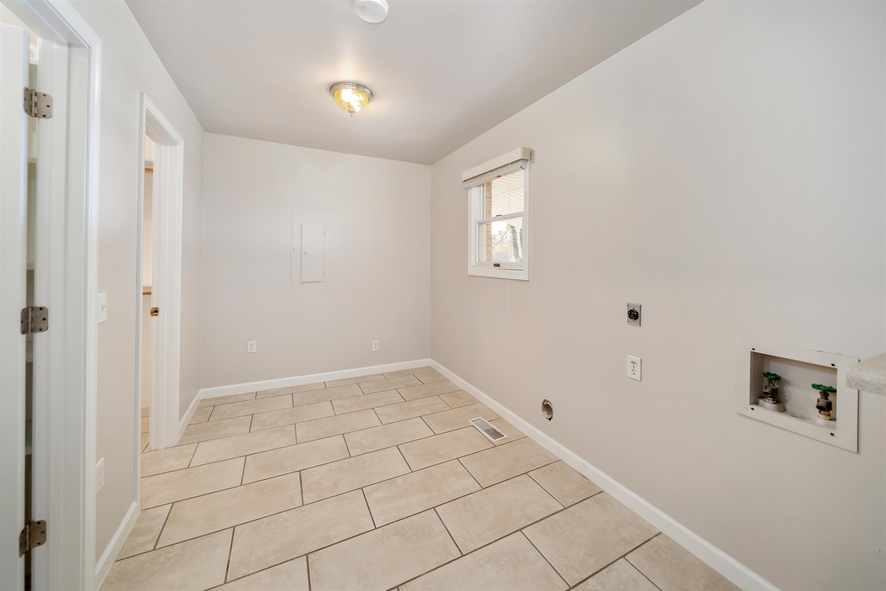 1070 Pine Top Rd Property Photo 17