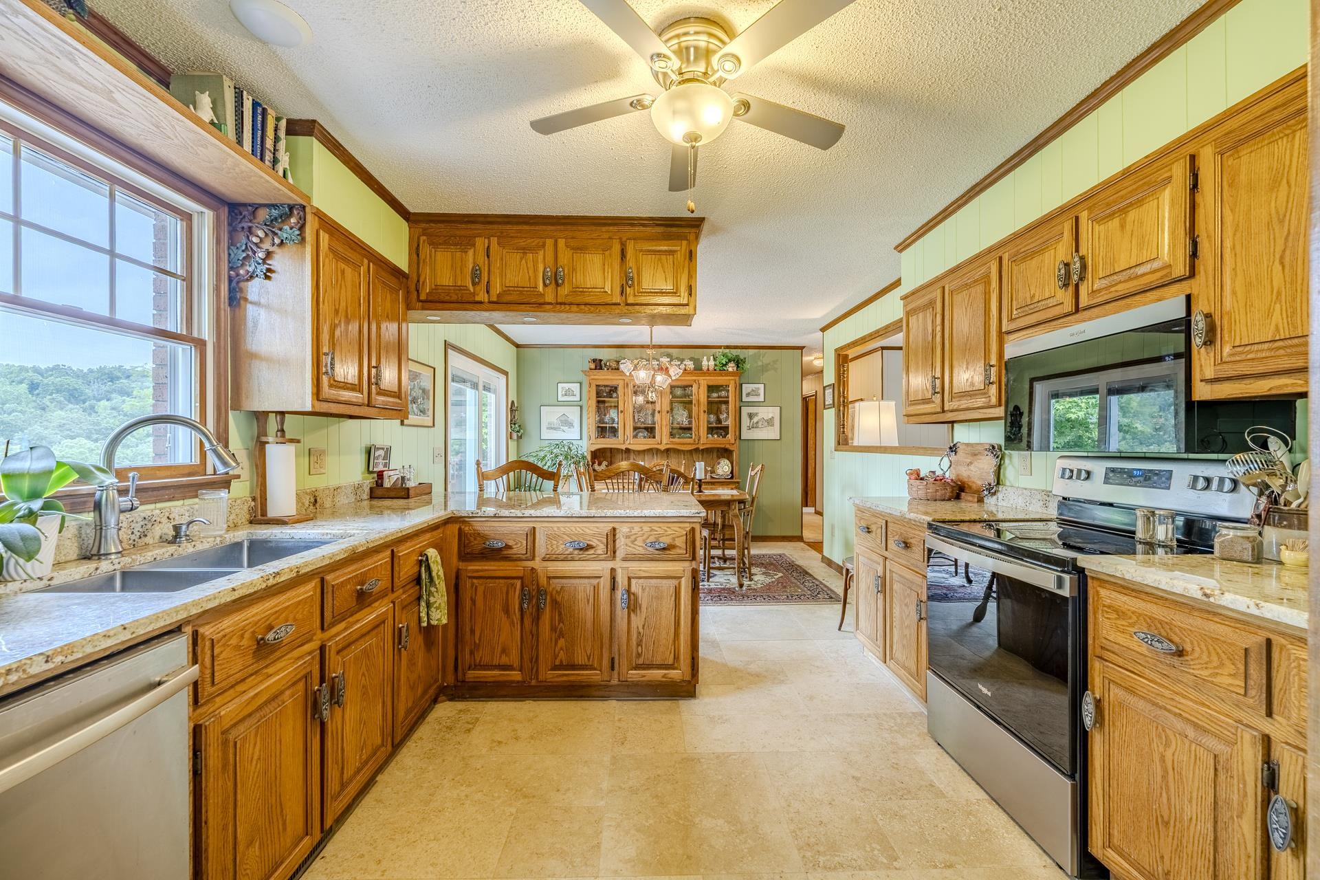 13410 64 Hwy Property Photo 10