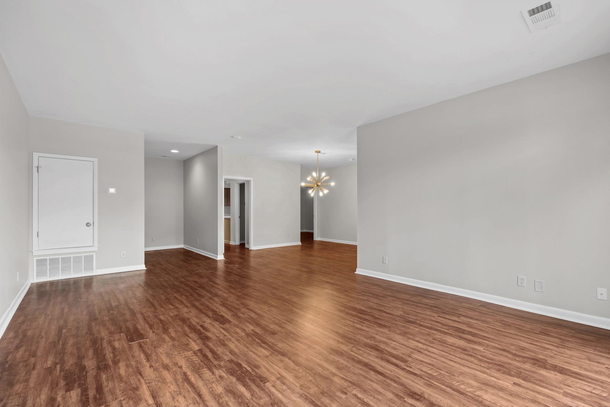 2277 Union Ave 103 Property Photo 10