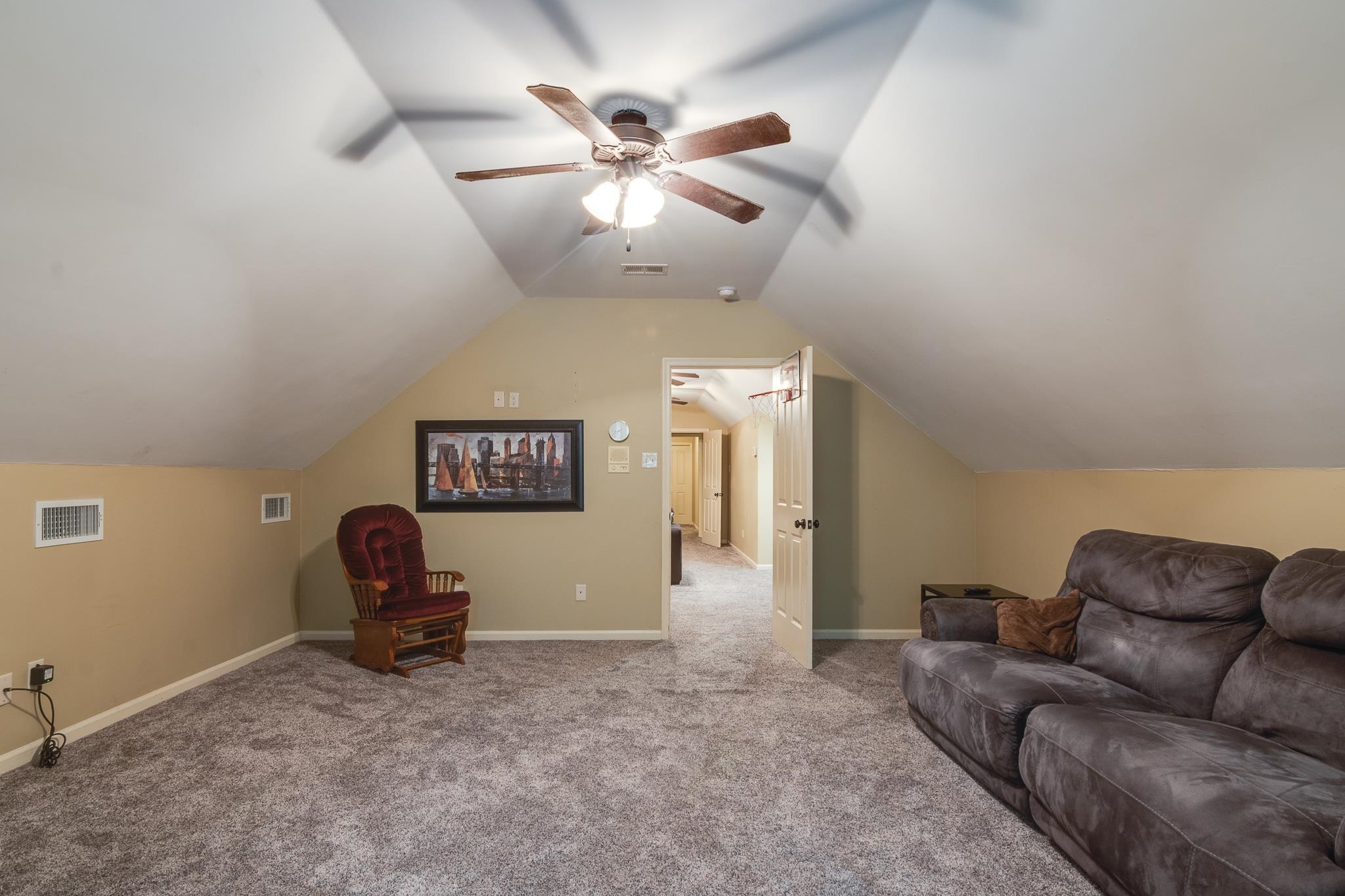 791 N Tree Dr Property Photo 22