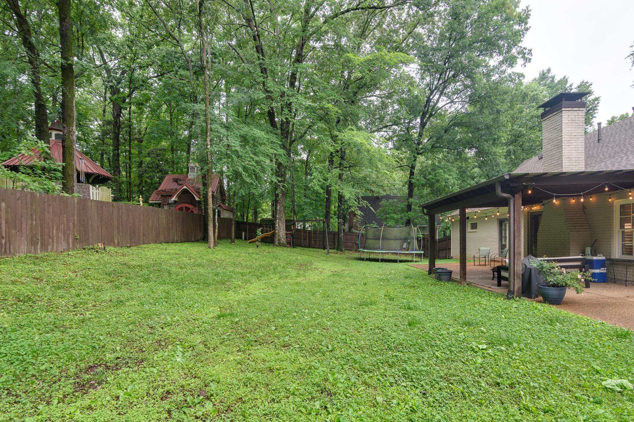 791 N Tree Dr Property Photo 25