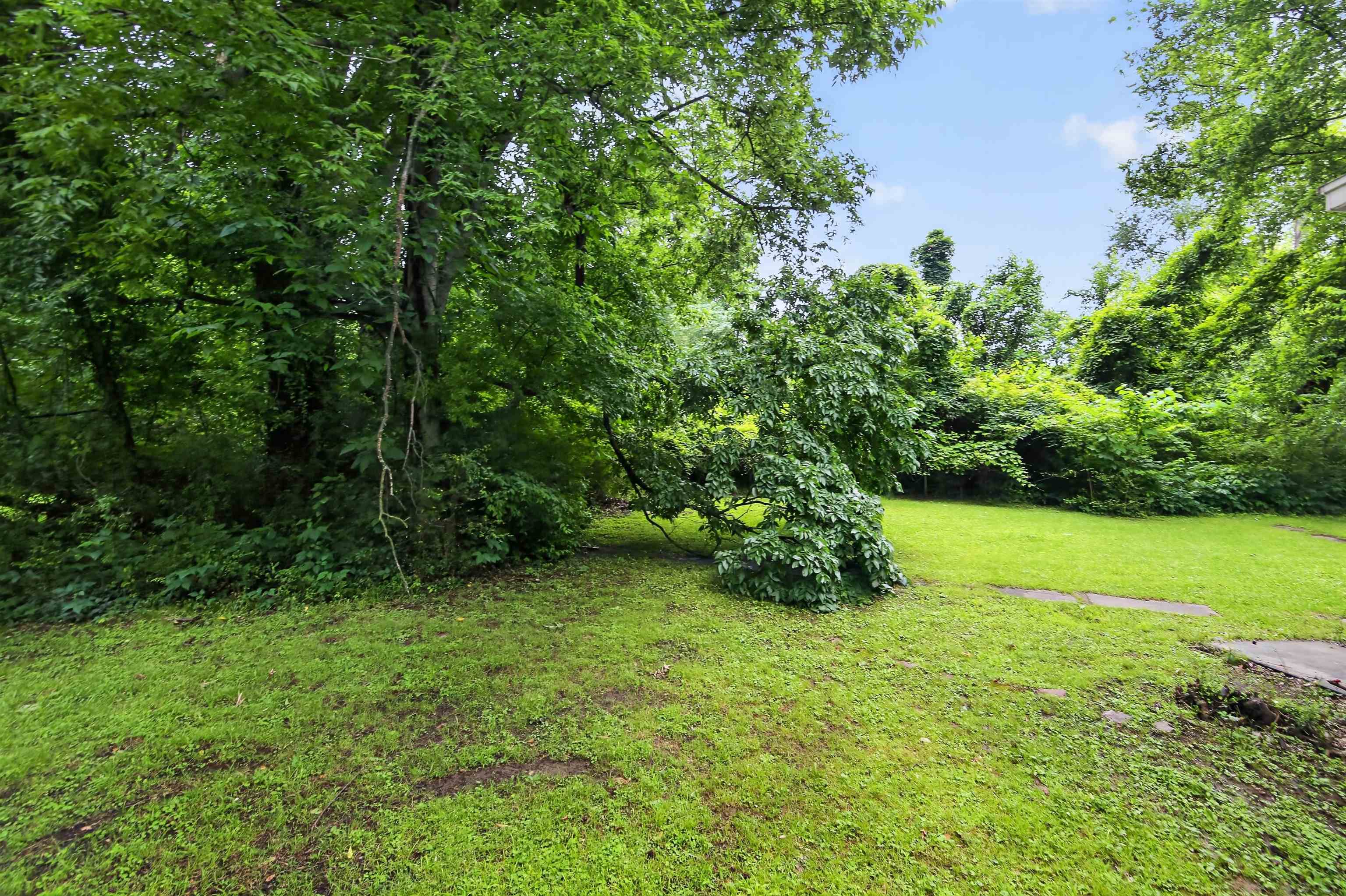 1841 James Rd Property Photo 6