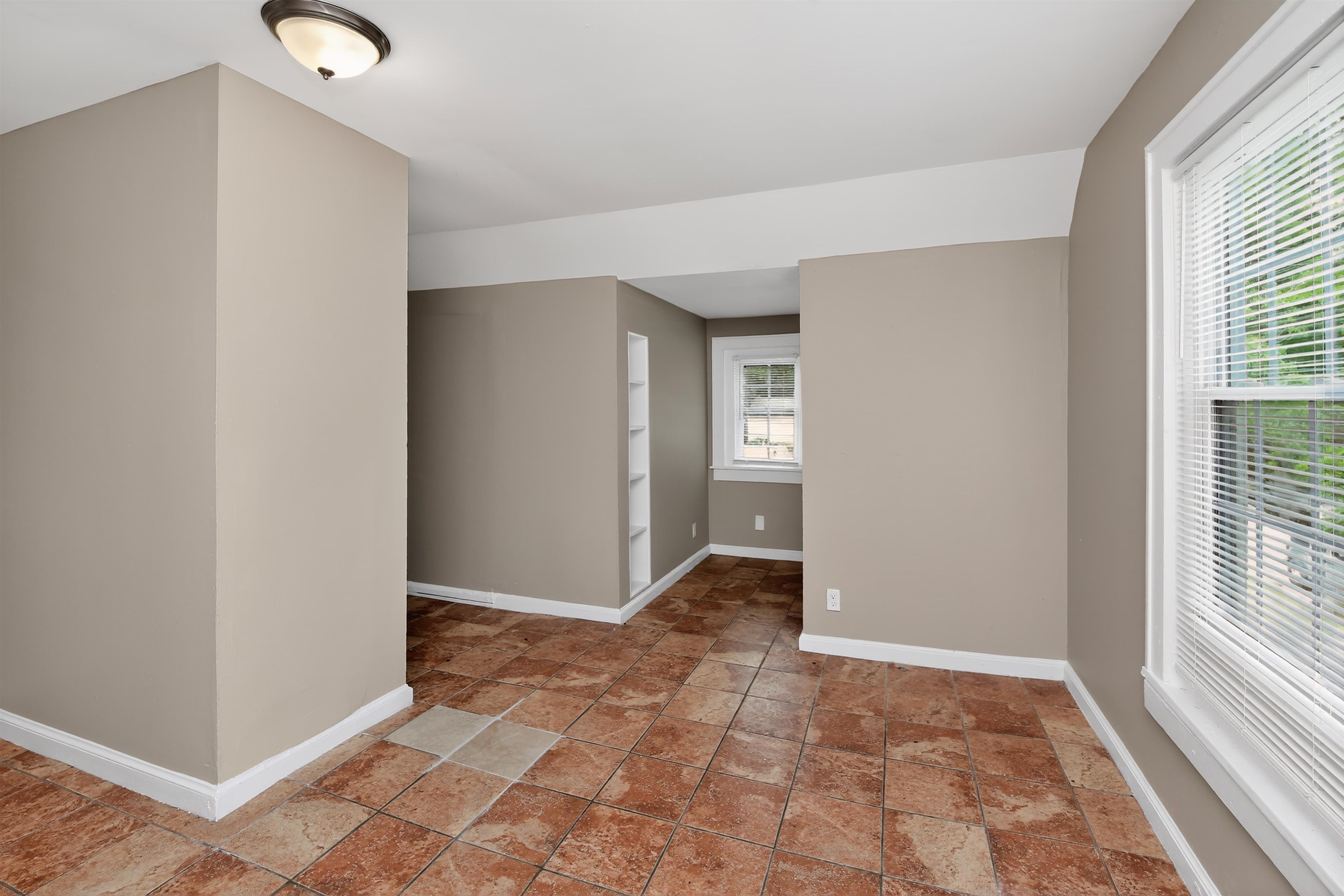 1841 James Rd Property Photo 10