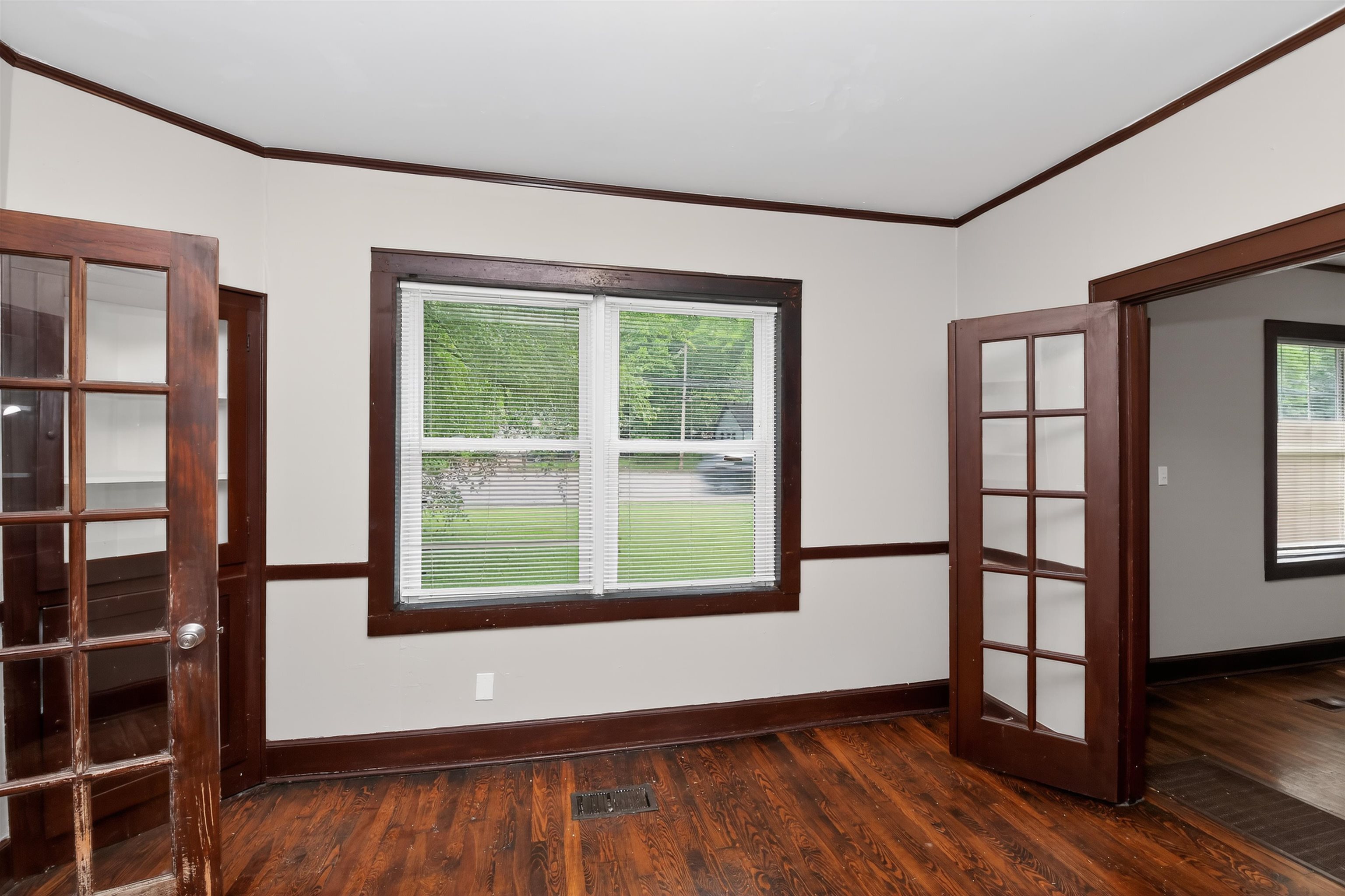 1841 James Rd Property Photo 15