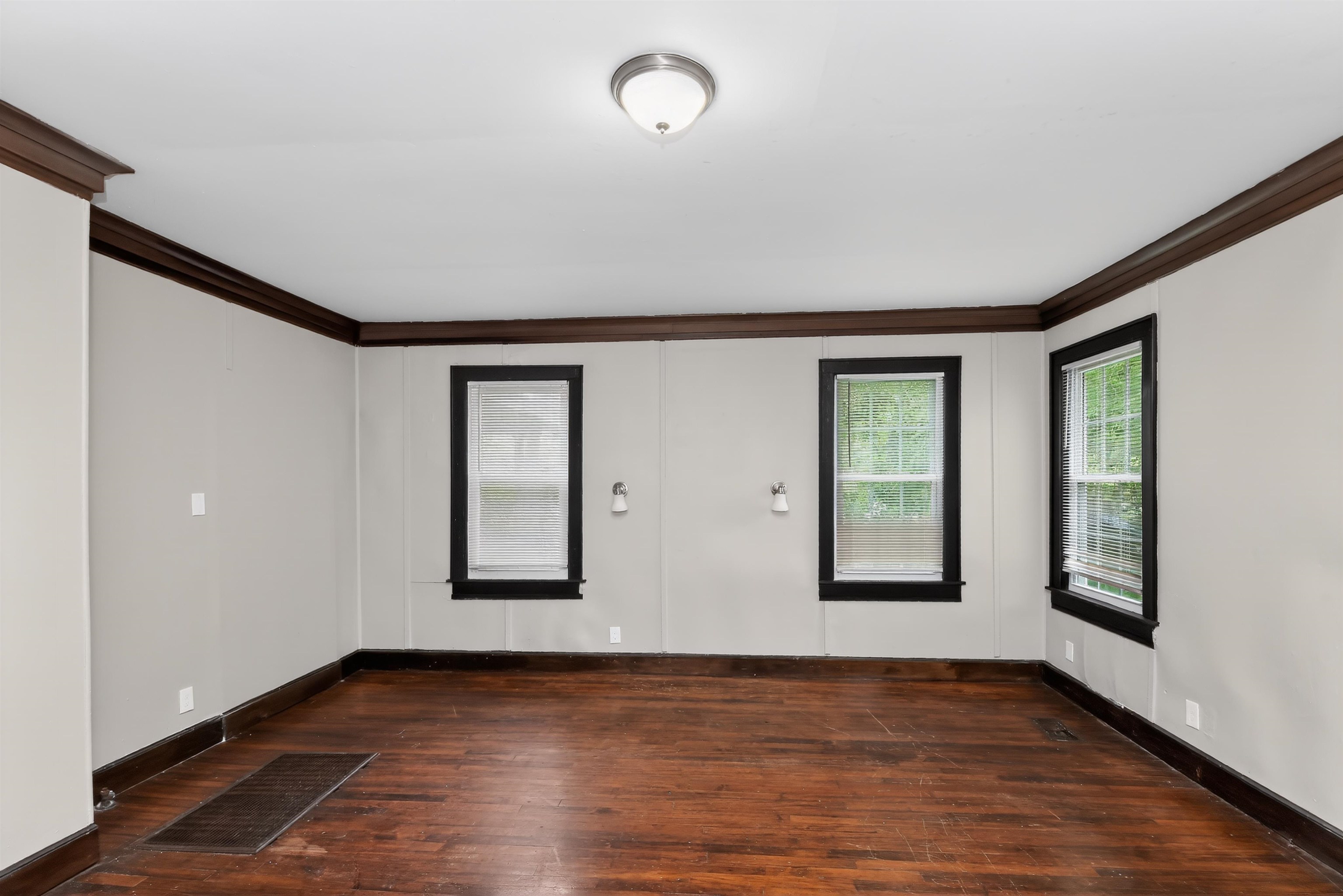 1841 James Rd Property Photo 17