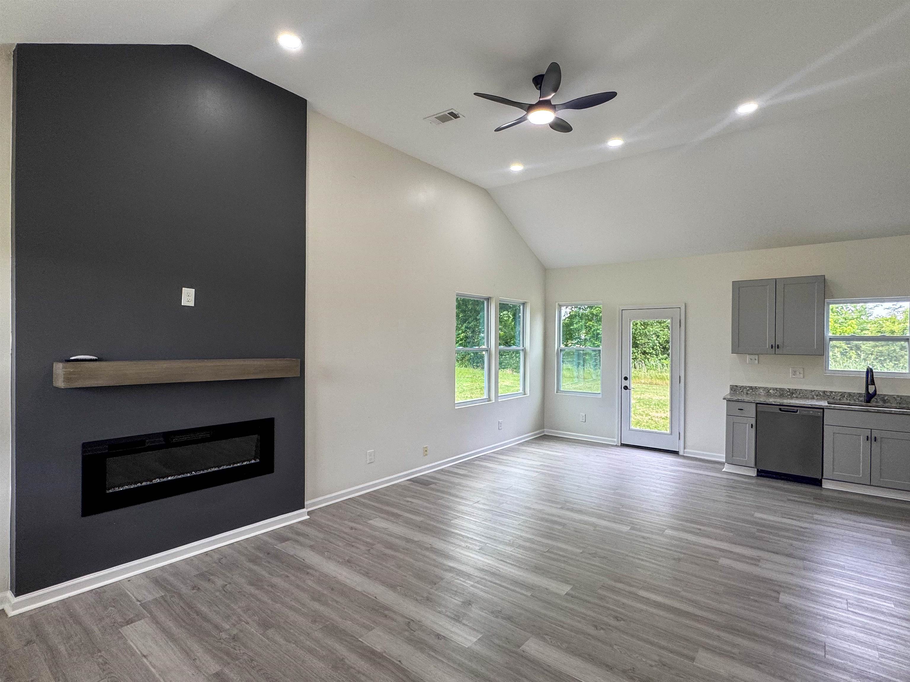 56 Brookside Ave Property Photo 3