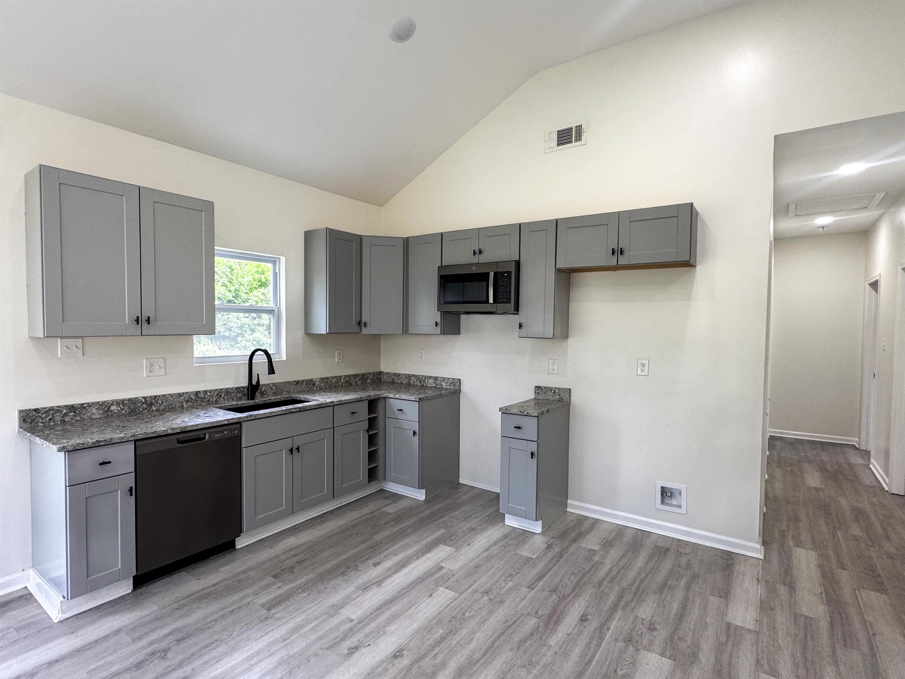 56 Brookside Ave Property Photo 6