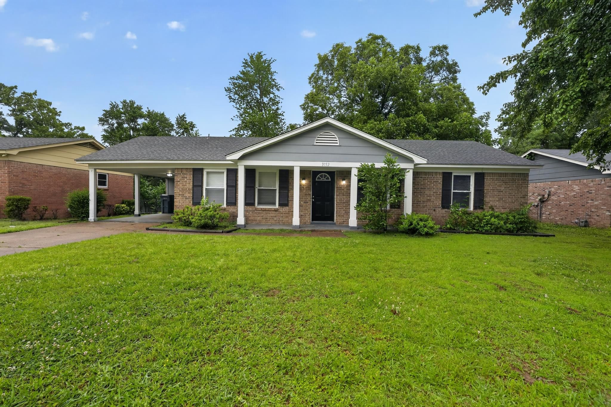 3152 Mackham Ave Property Photo 1