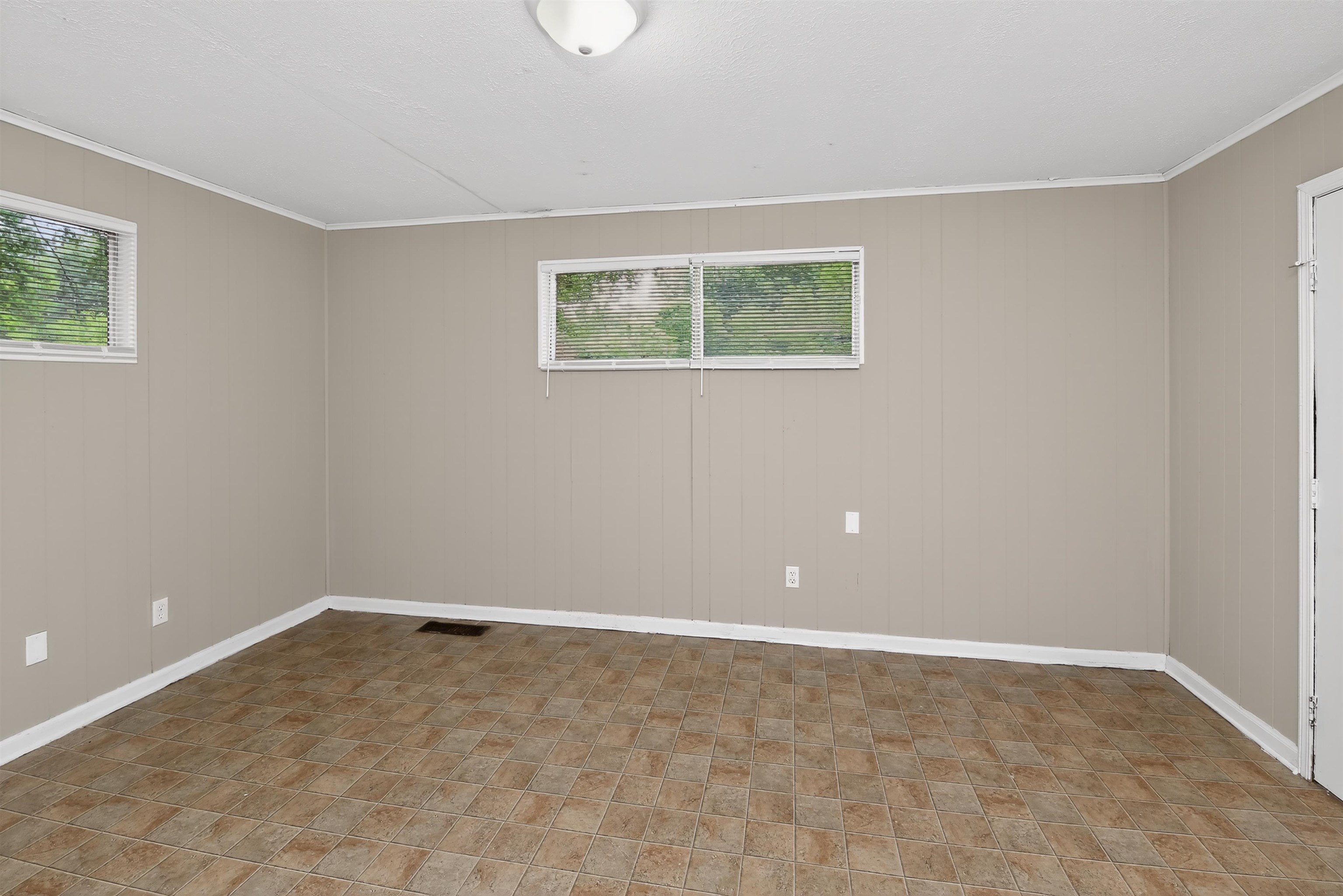2840 Allen Rd Property Photo 19