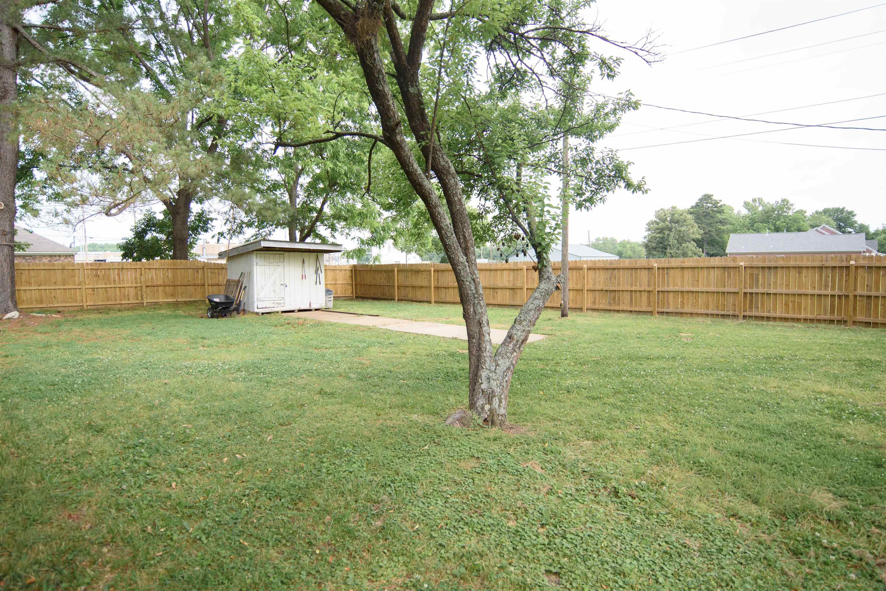 220 Third St Property Photo 11