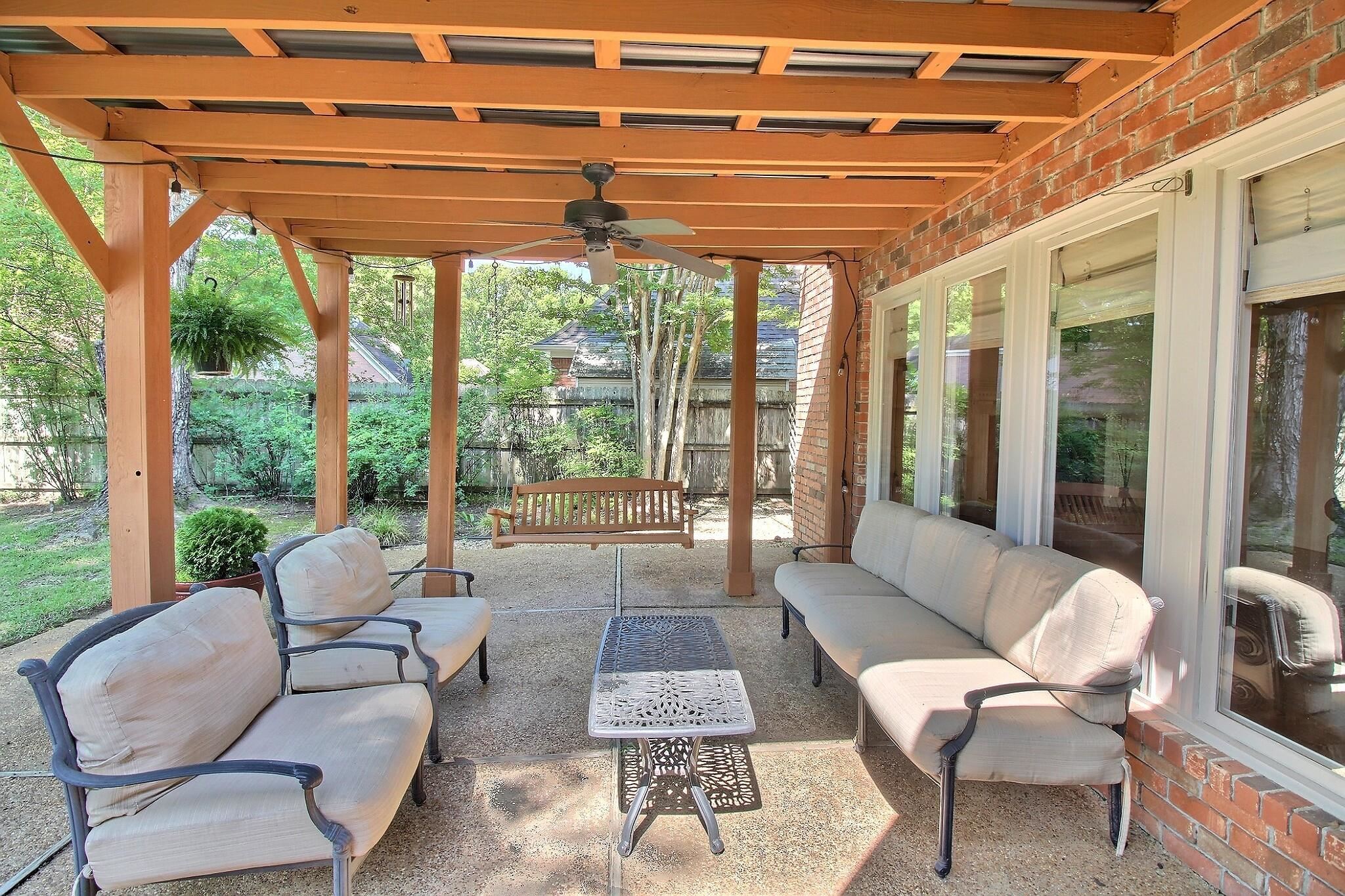 10427 Shea Woods Dr Property Photo 36