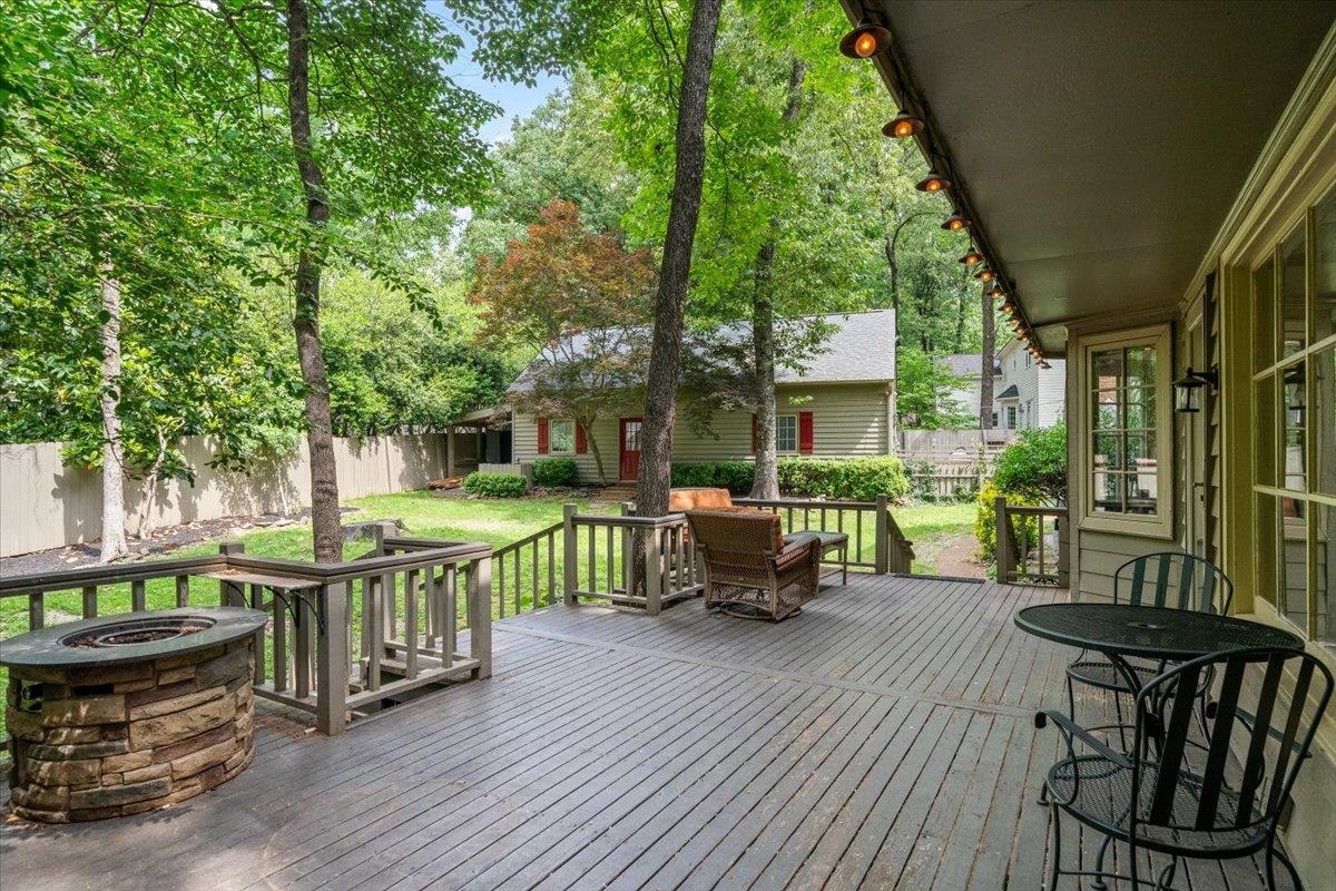 941 Eastwood Ter Property Photo 31