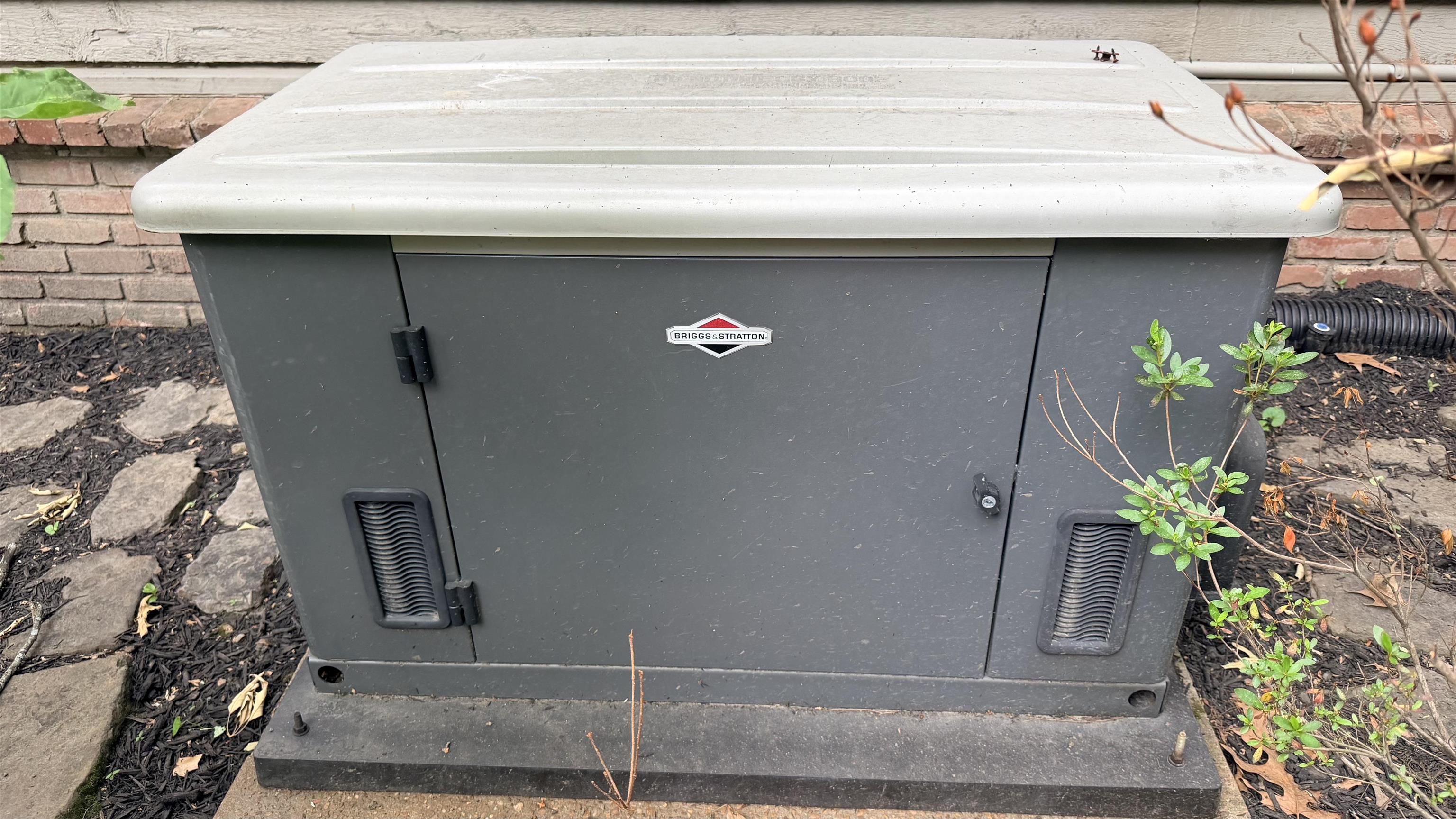 941 Eastwood Ter Property Photo 37