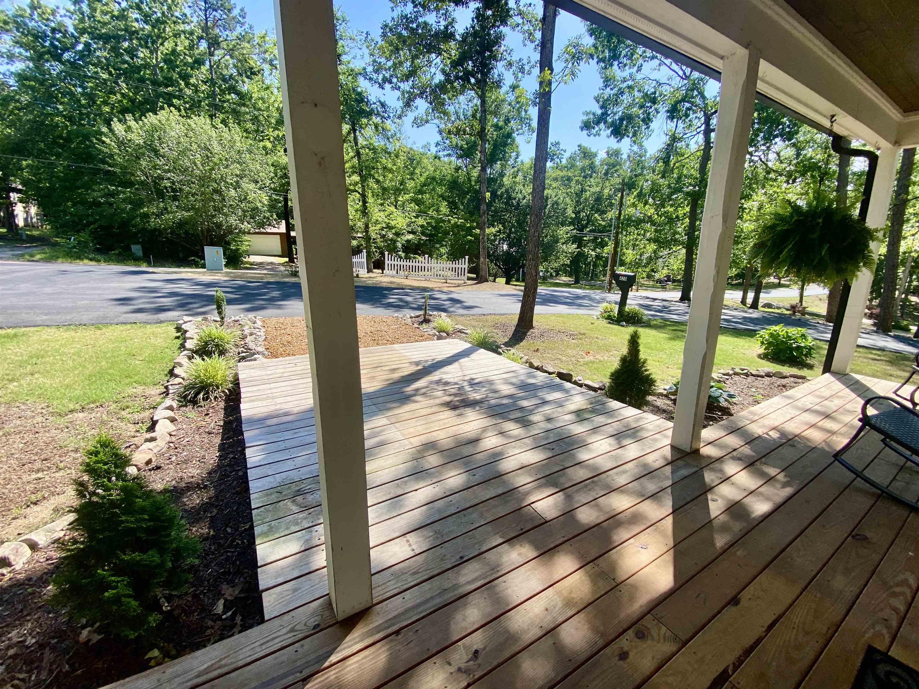 420 Holiday Hills Rd Property Photo 3