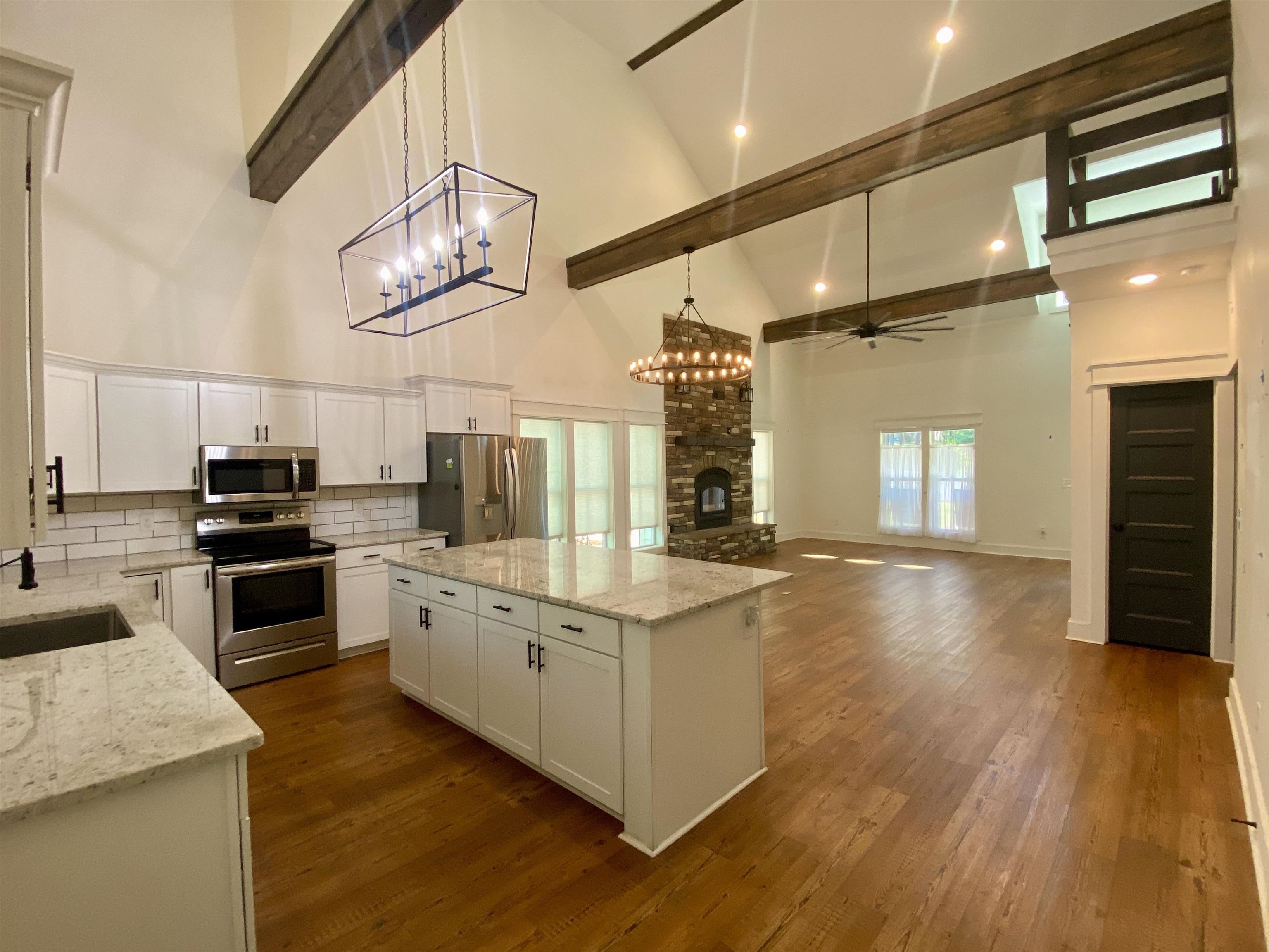 420 Holiday Hills Rd Property Photo 13