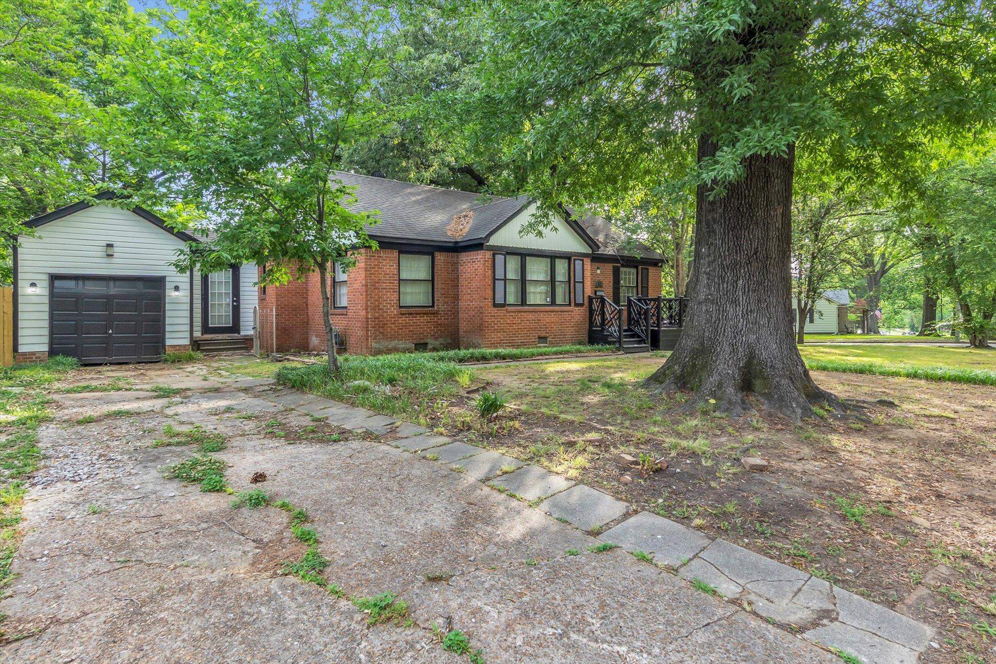 3788 Allandale Ln Property Photo 2